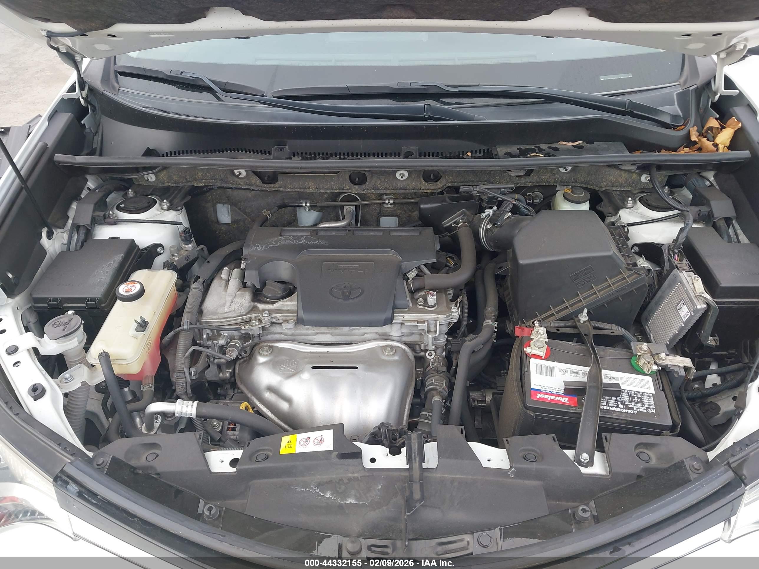 TOYOTA RAV4 image 10