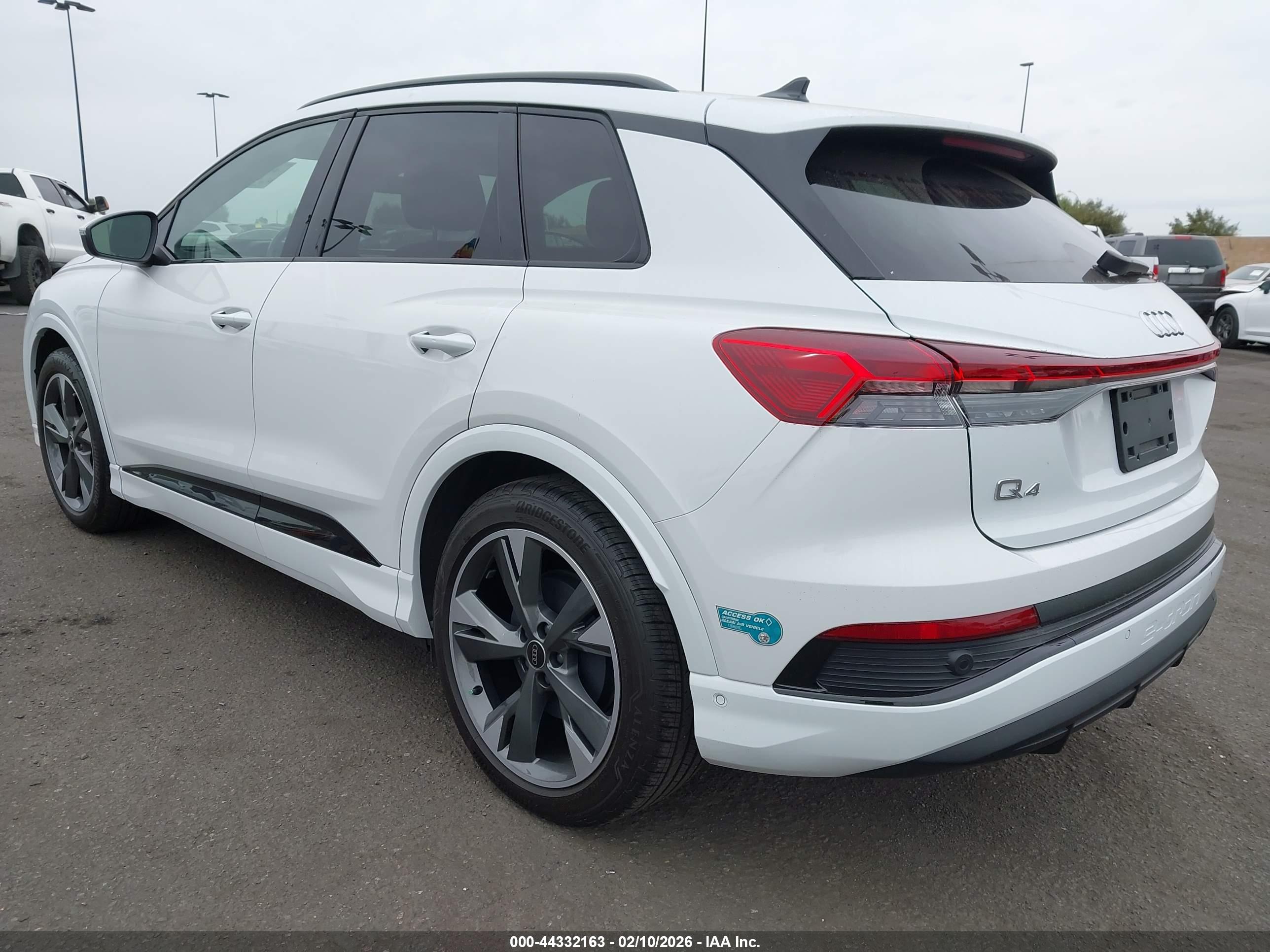 AUDI Q4 image 3