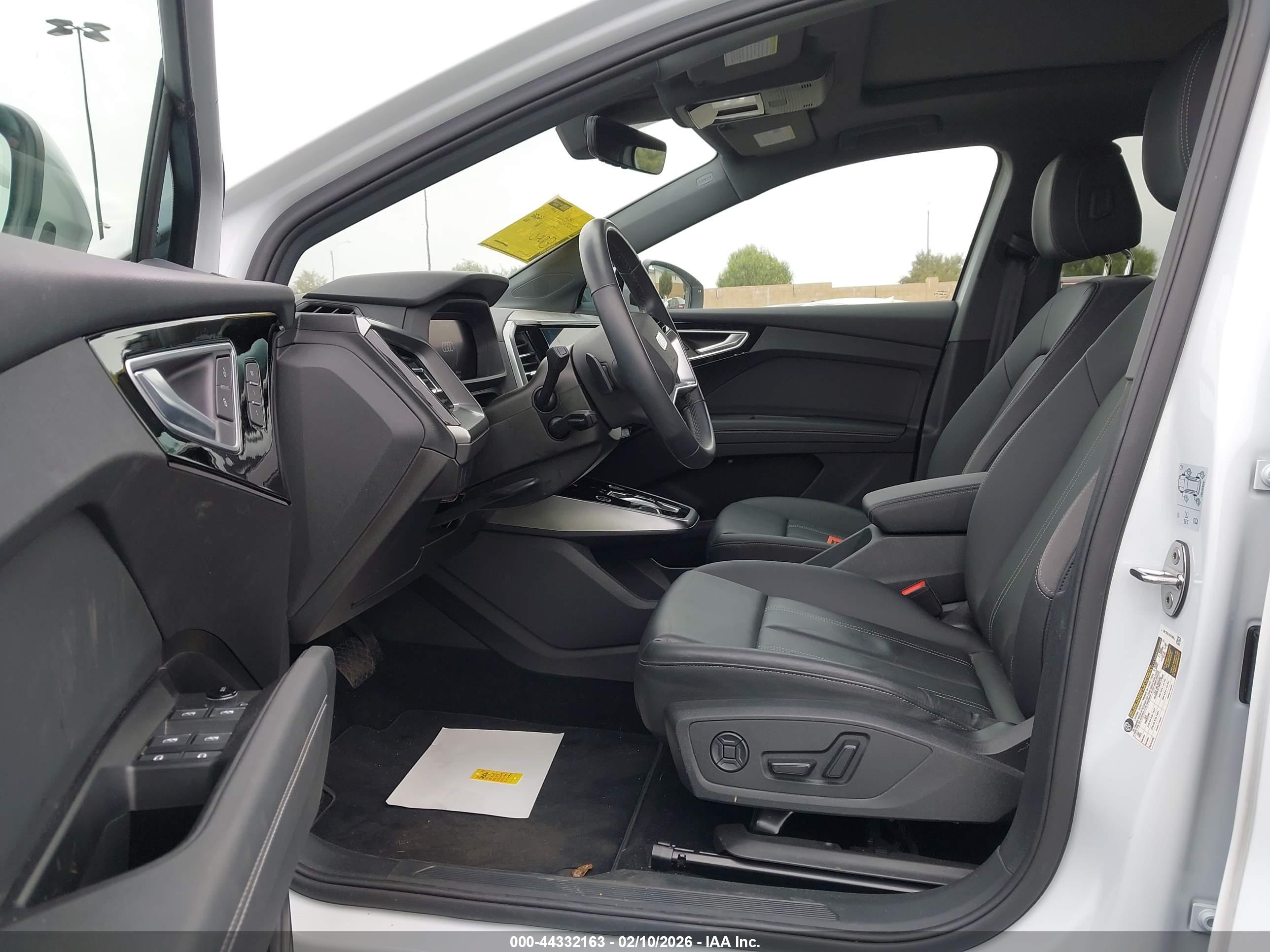 AUDI Q4 image 5