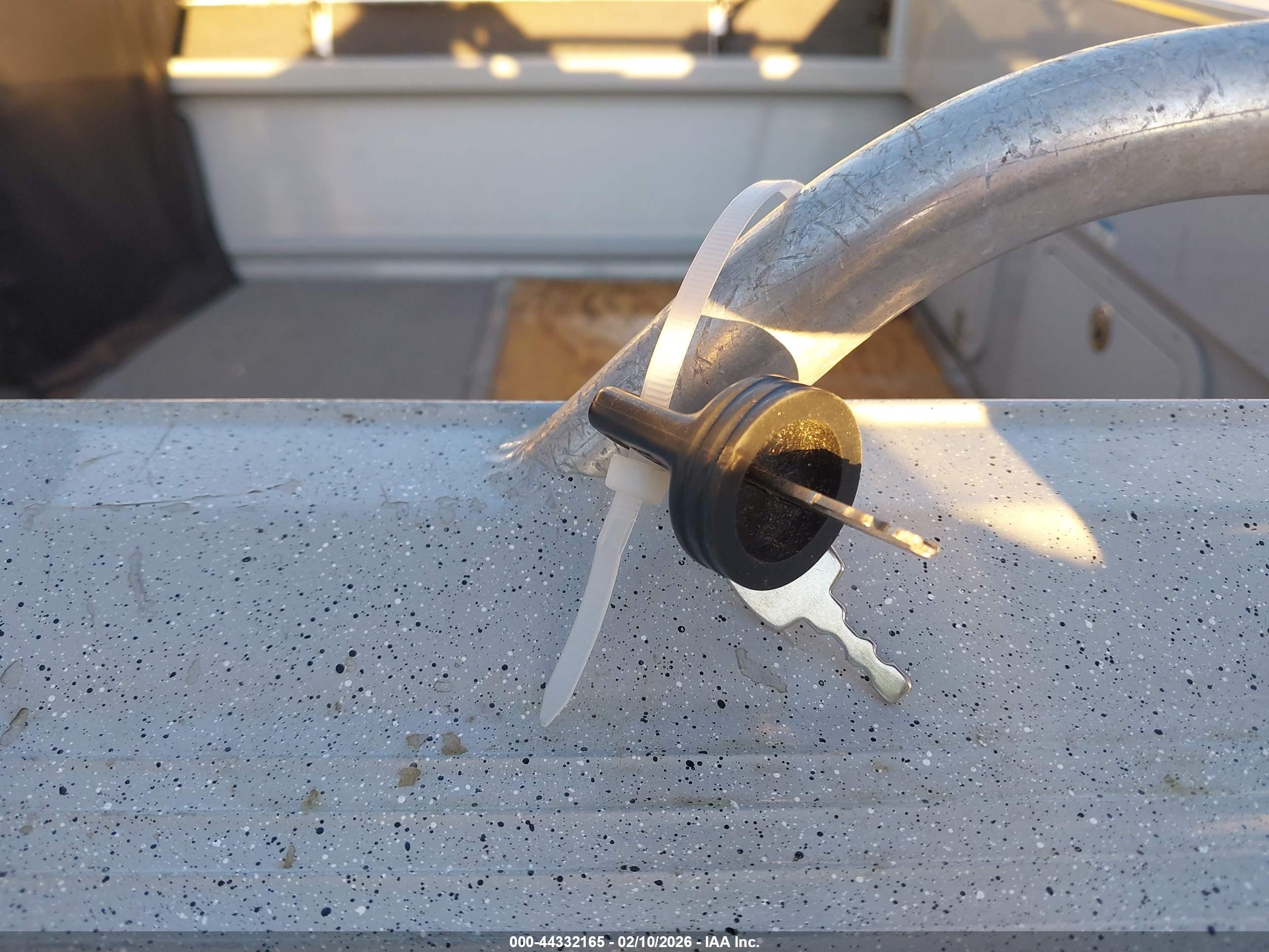 DUCKWORTH ALUMINUM image 11