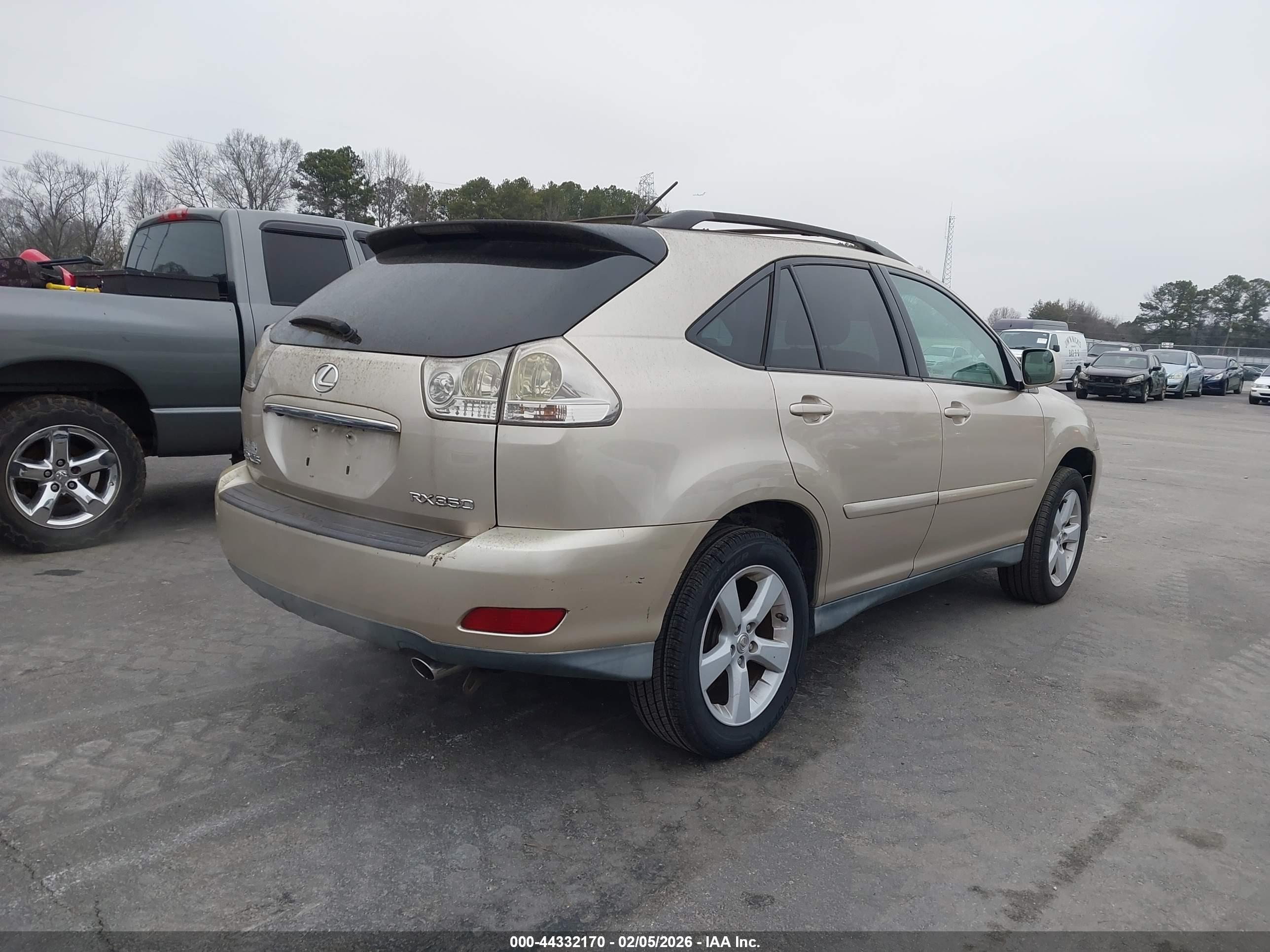 LEXUS RX image 4