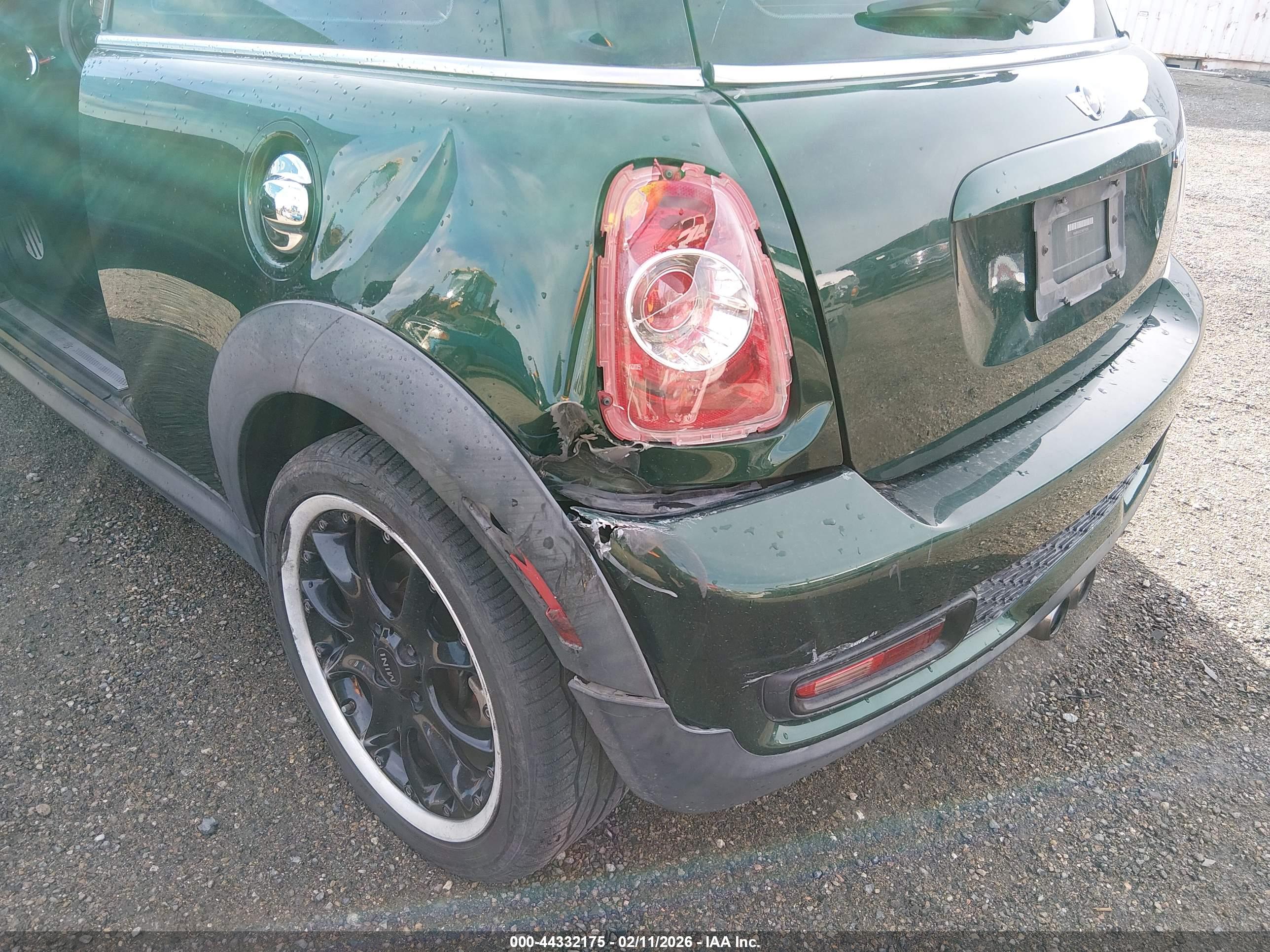 MINI COOPER image 6