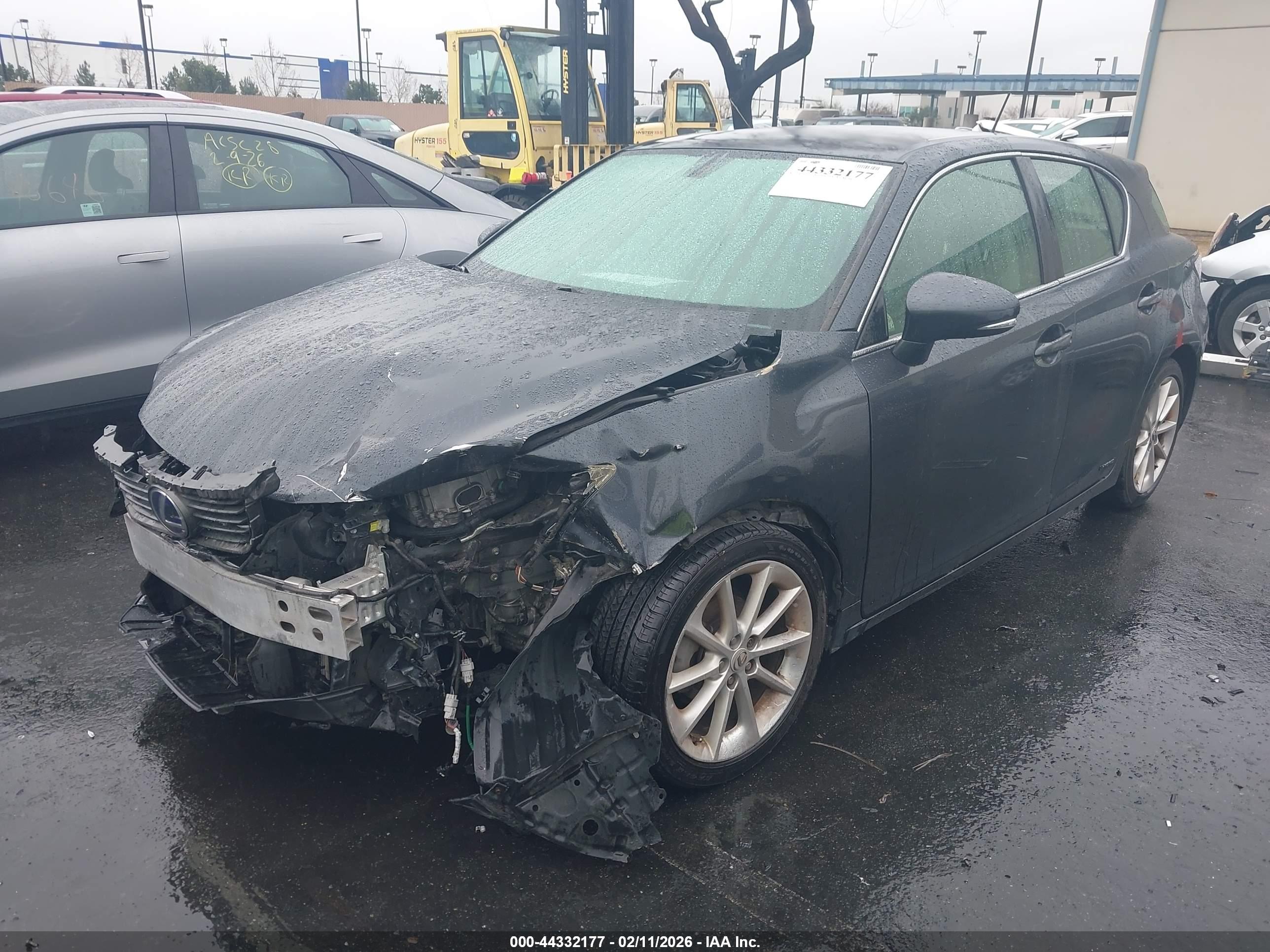 LEXUS CT image 2