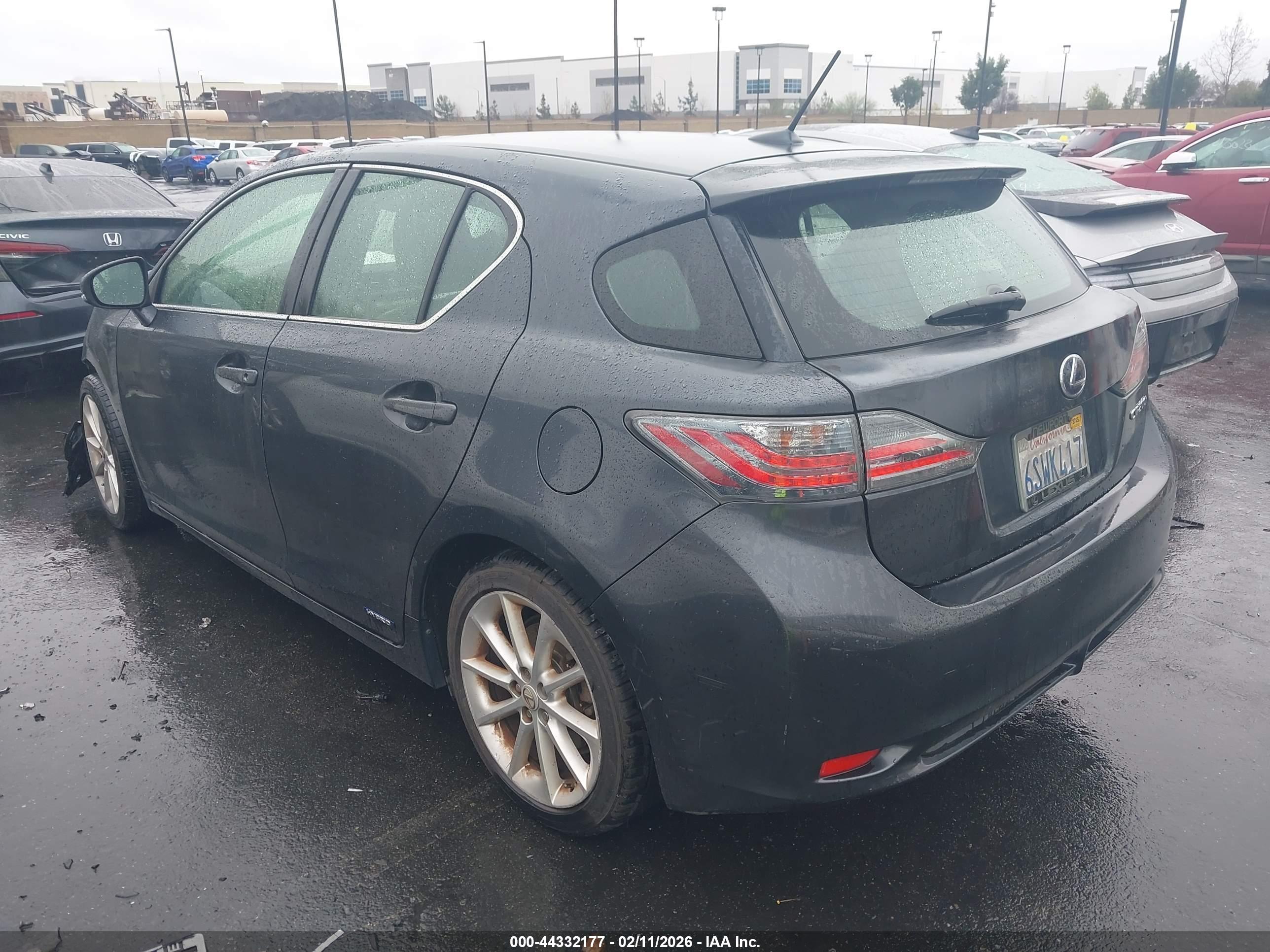 LEXUS CT image 3
