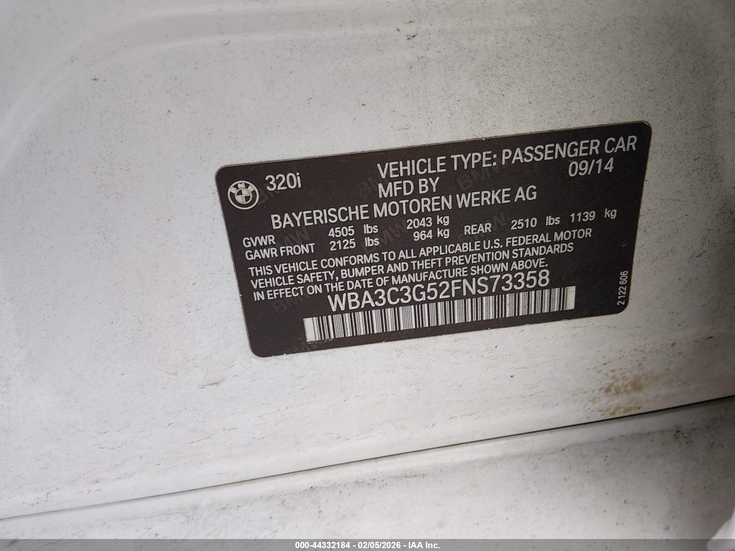 BMW 320I image 9