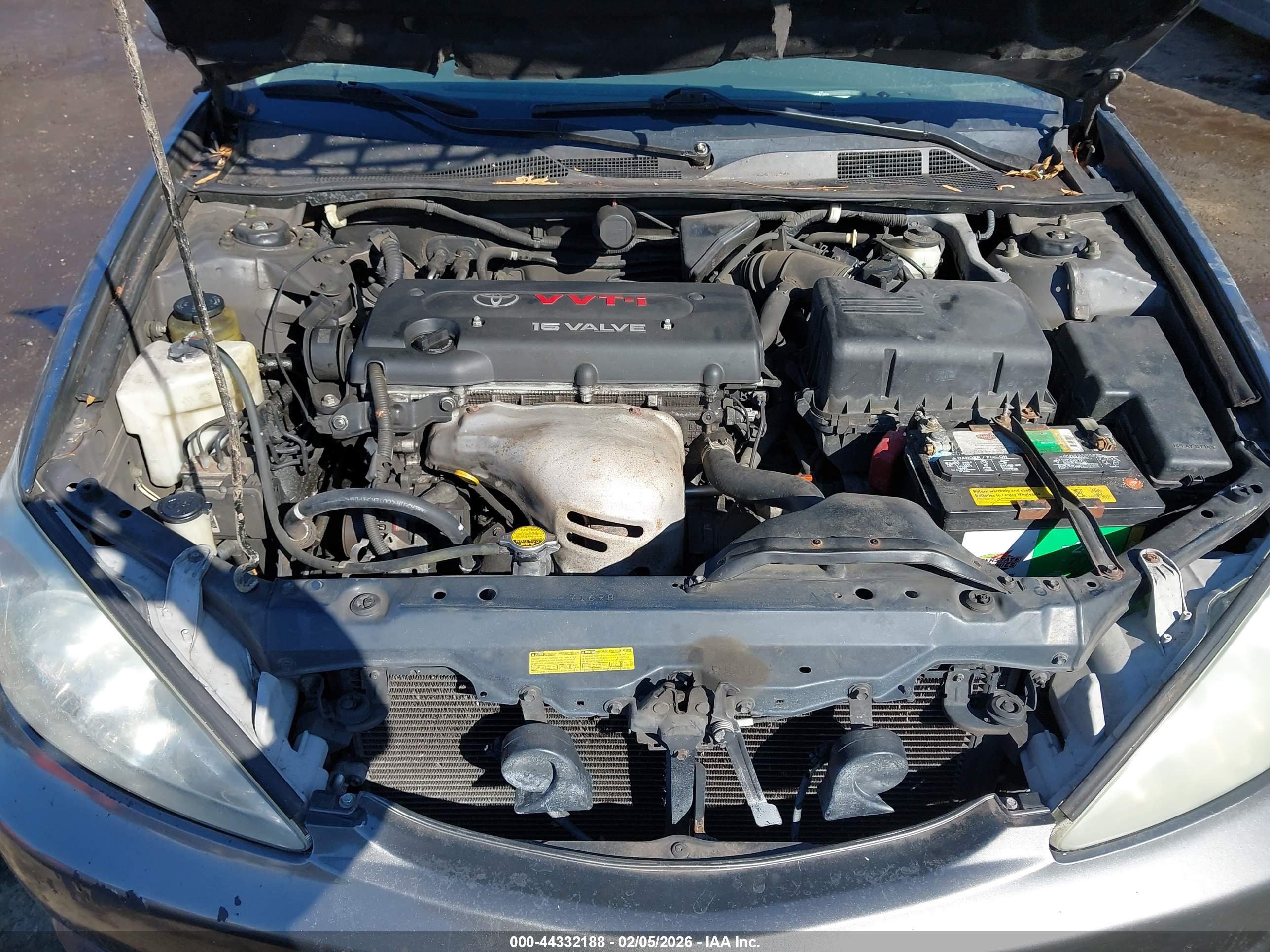 TOYOTA CAMRY image 10