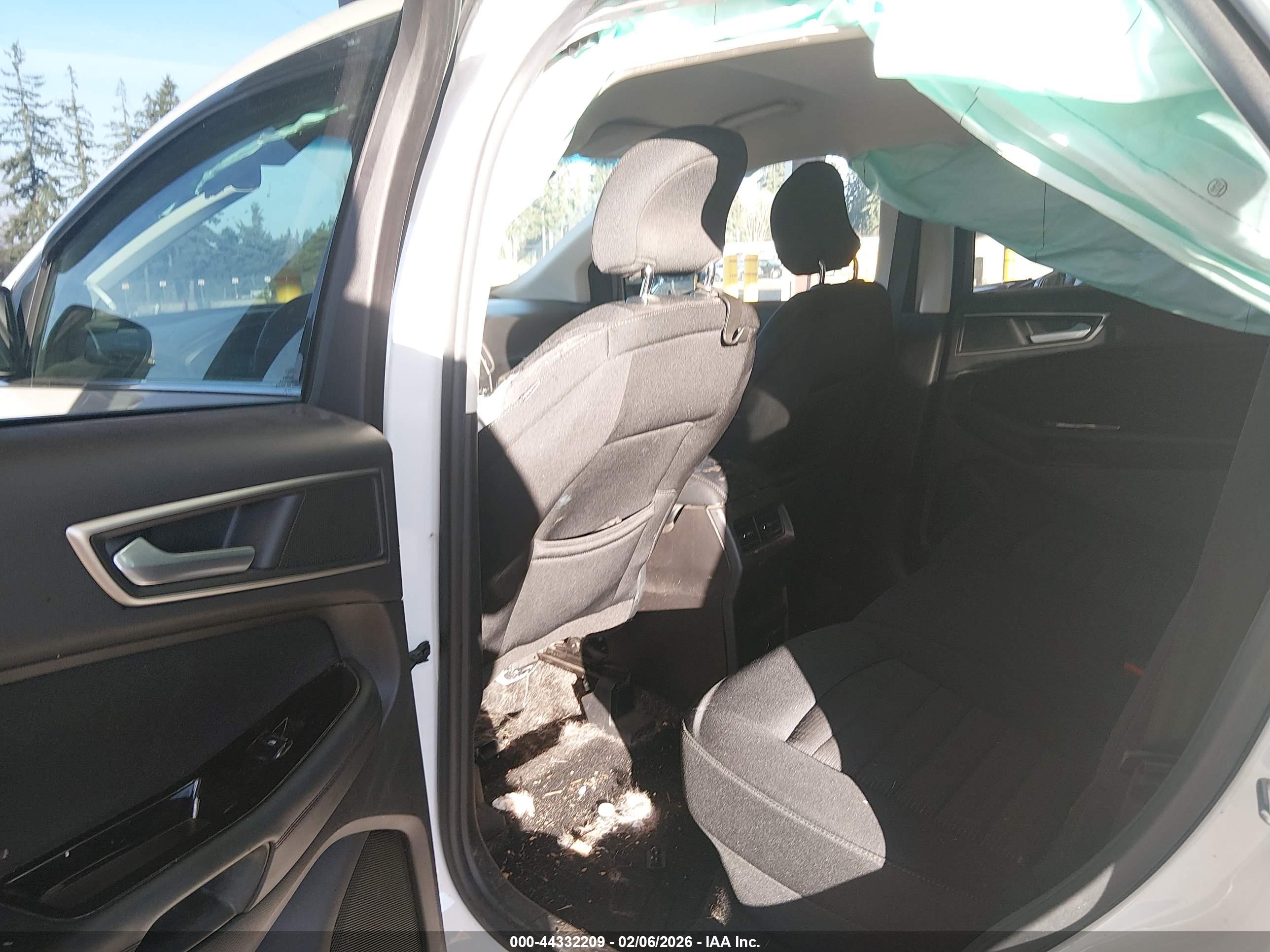 FORD EDGE image 8