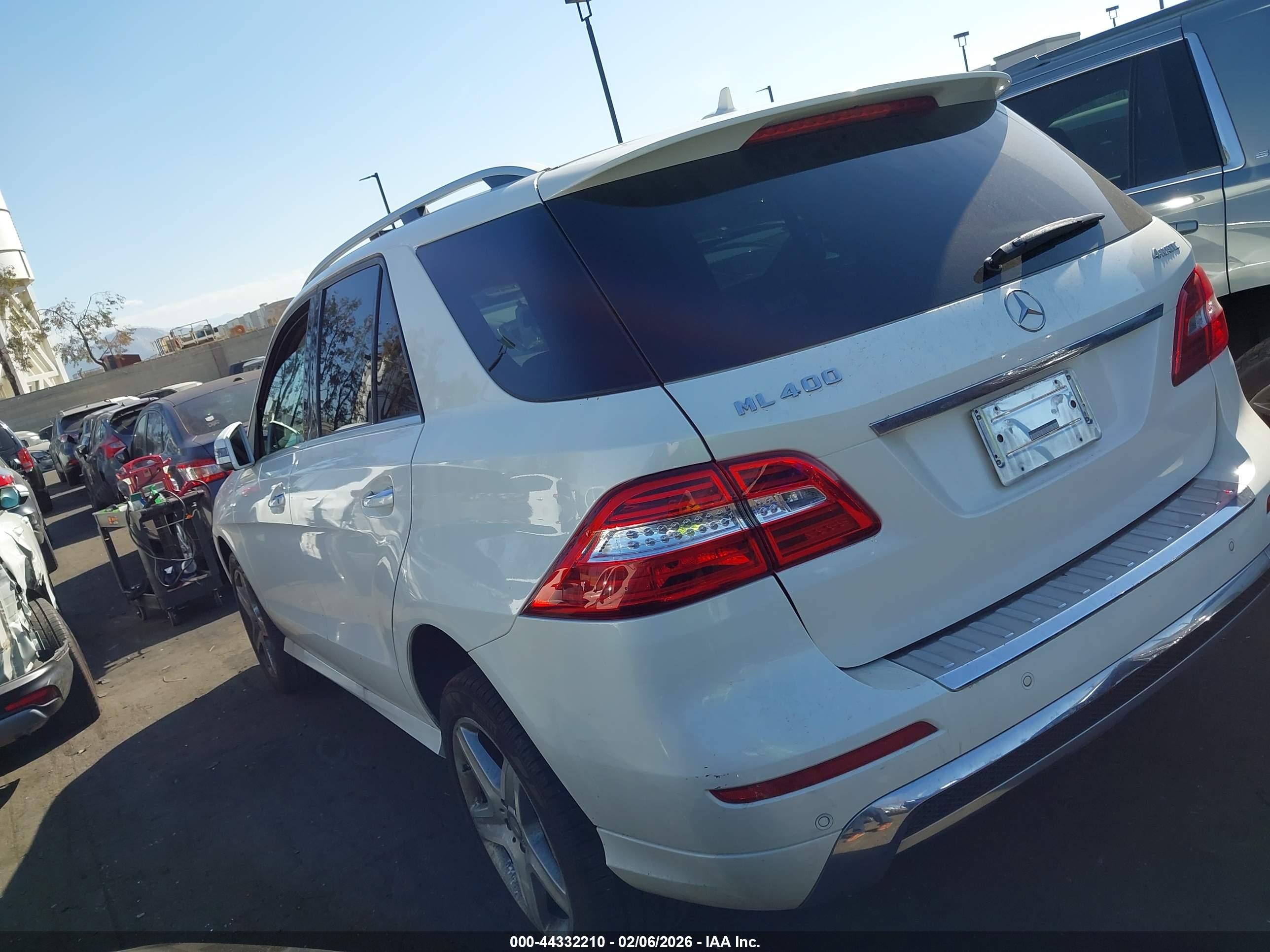 MERCEDES-BENZ ML image 3