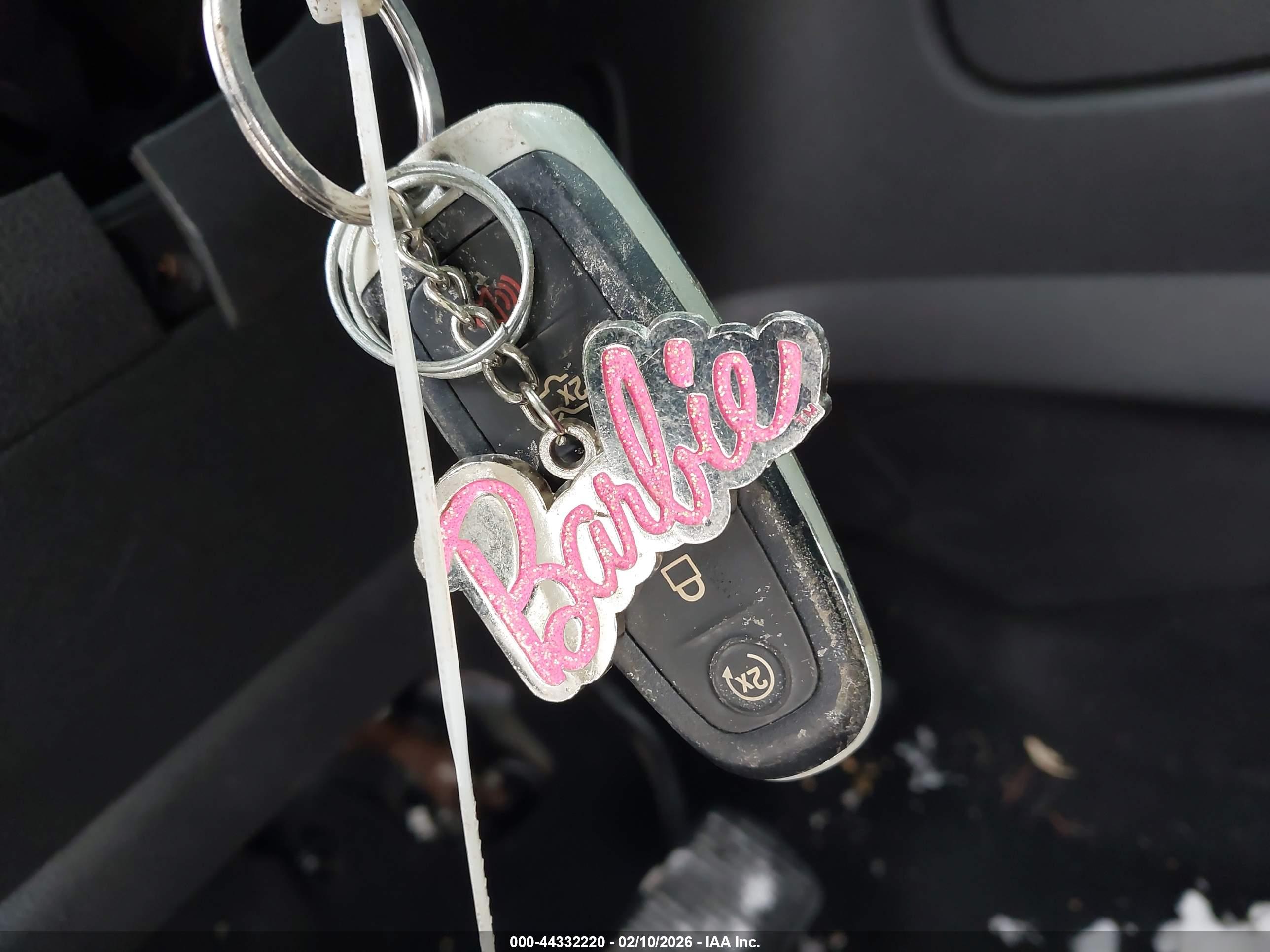 FORD ESCAPE image 11