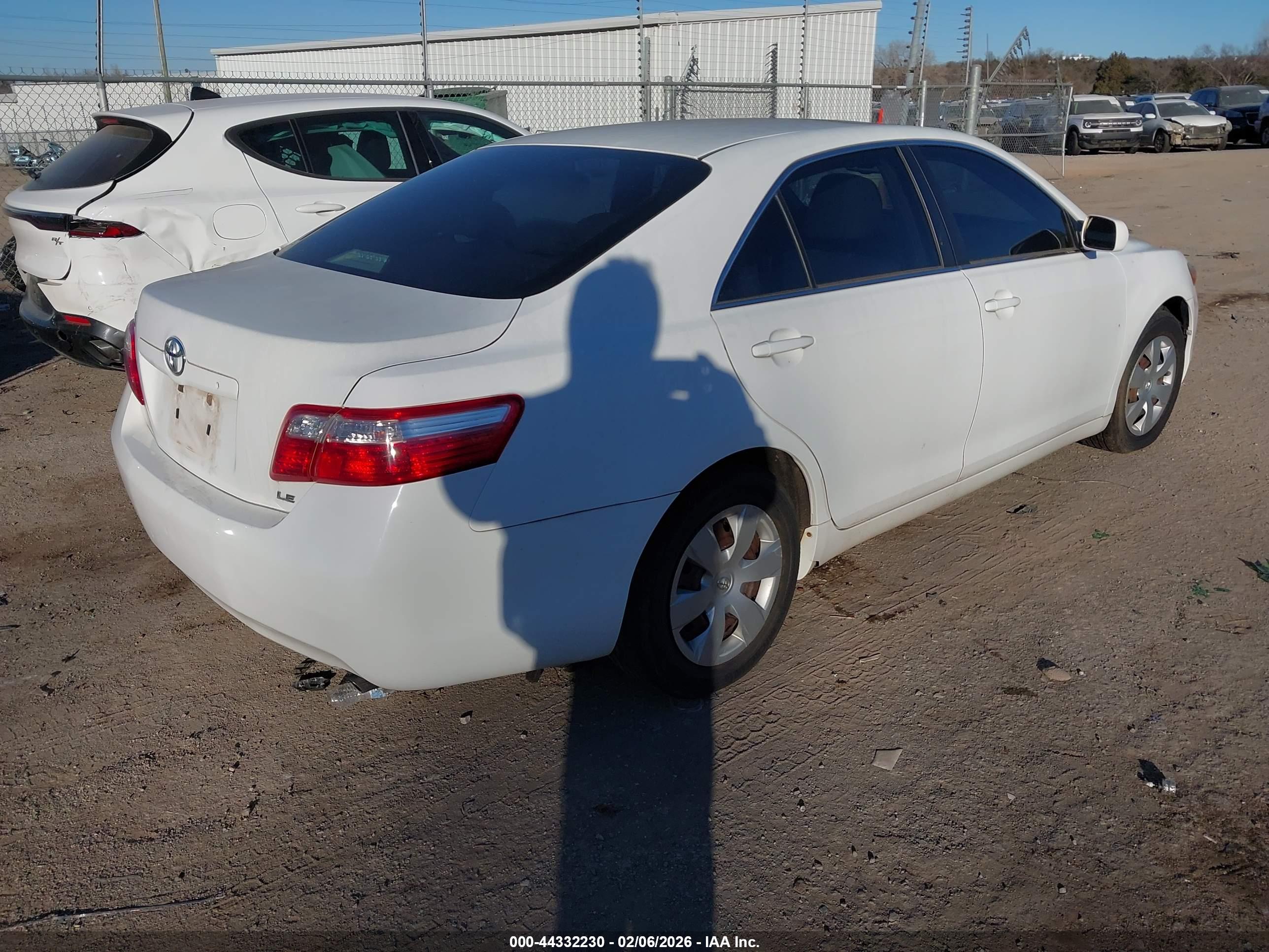 TOYOTA CAMRY image 4