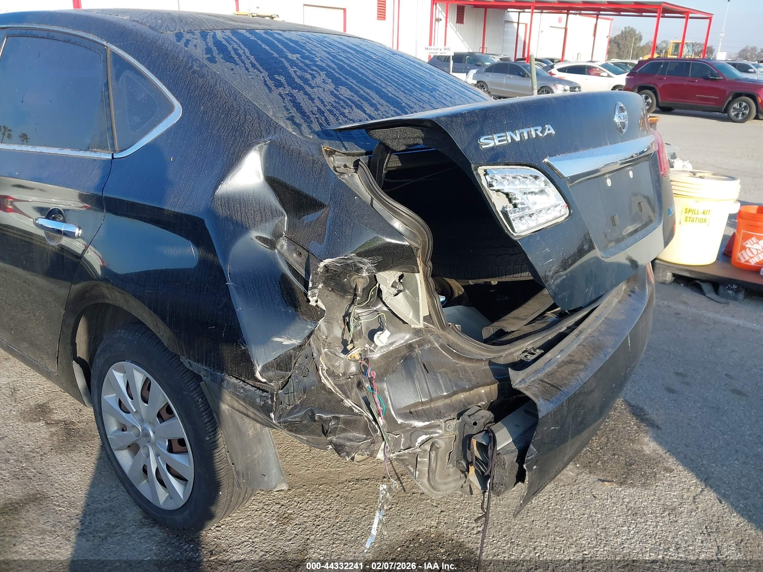 NISSAN SENTRA image 6