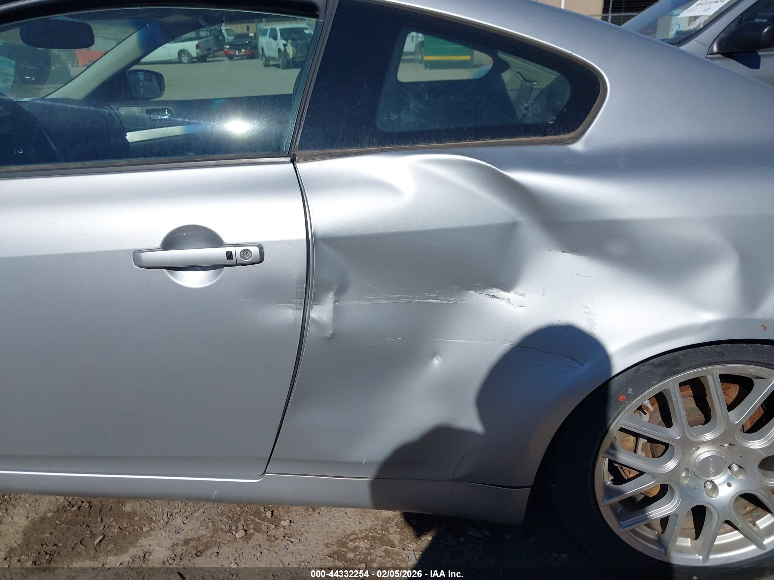 INFINITI G37X image 6