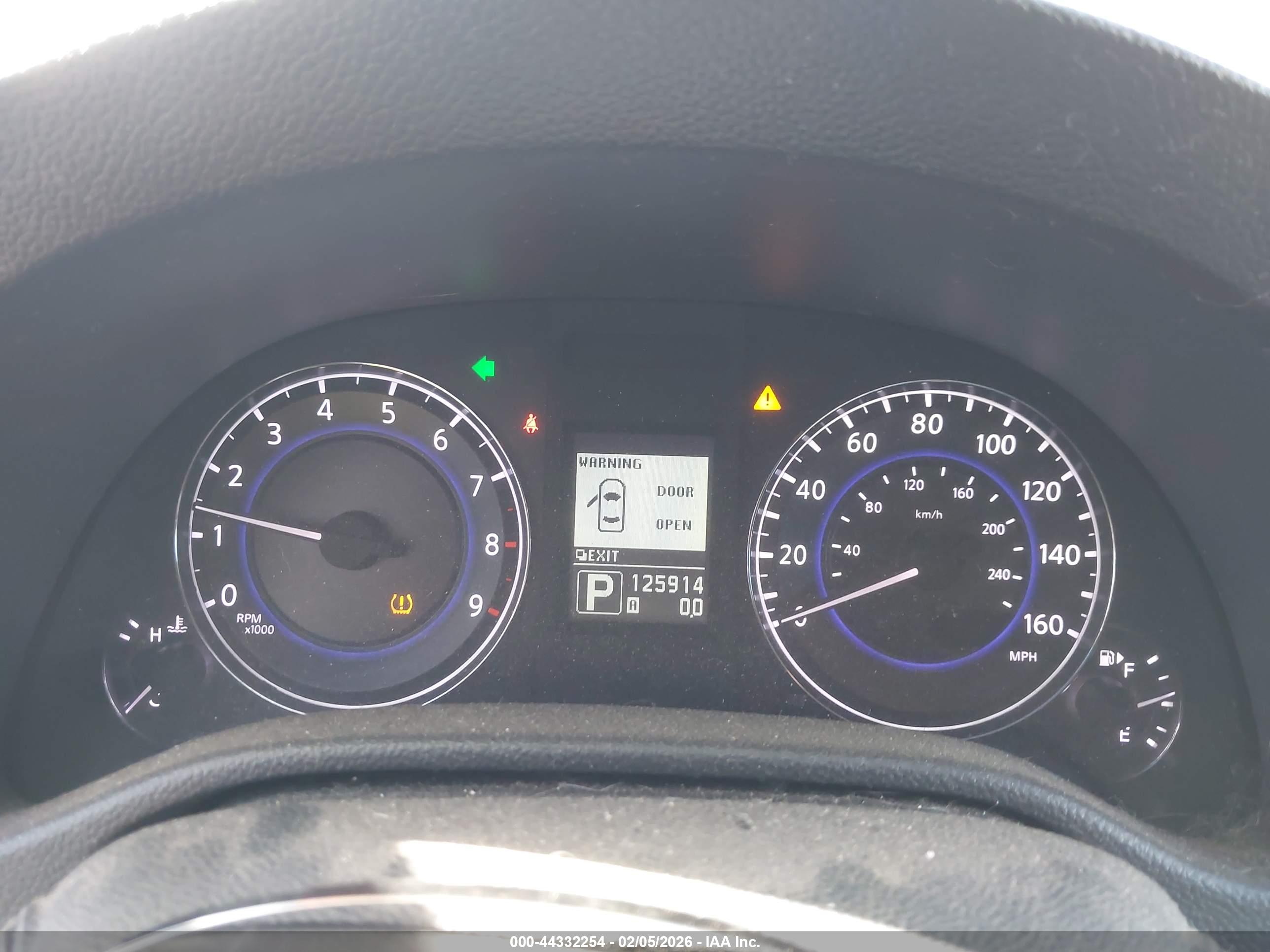 INFINITI G37X image 7