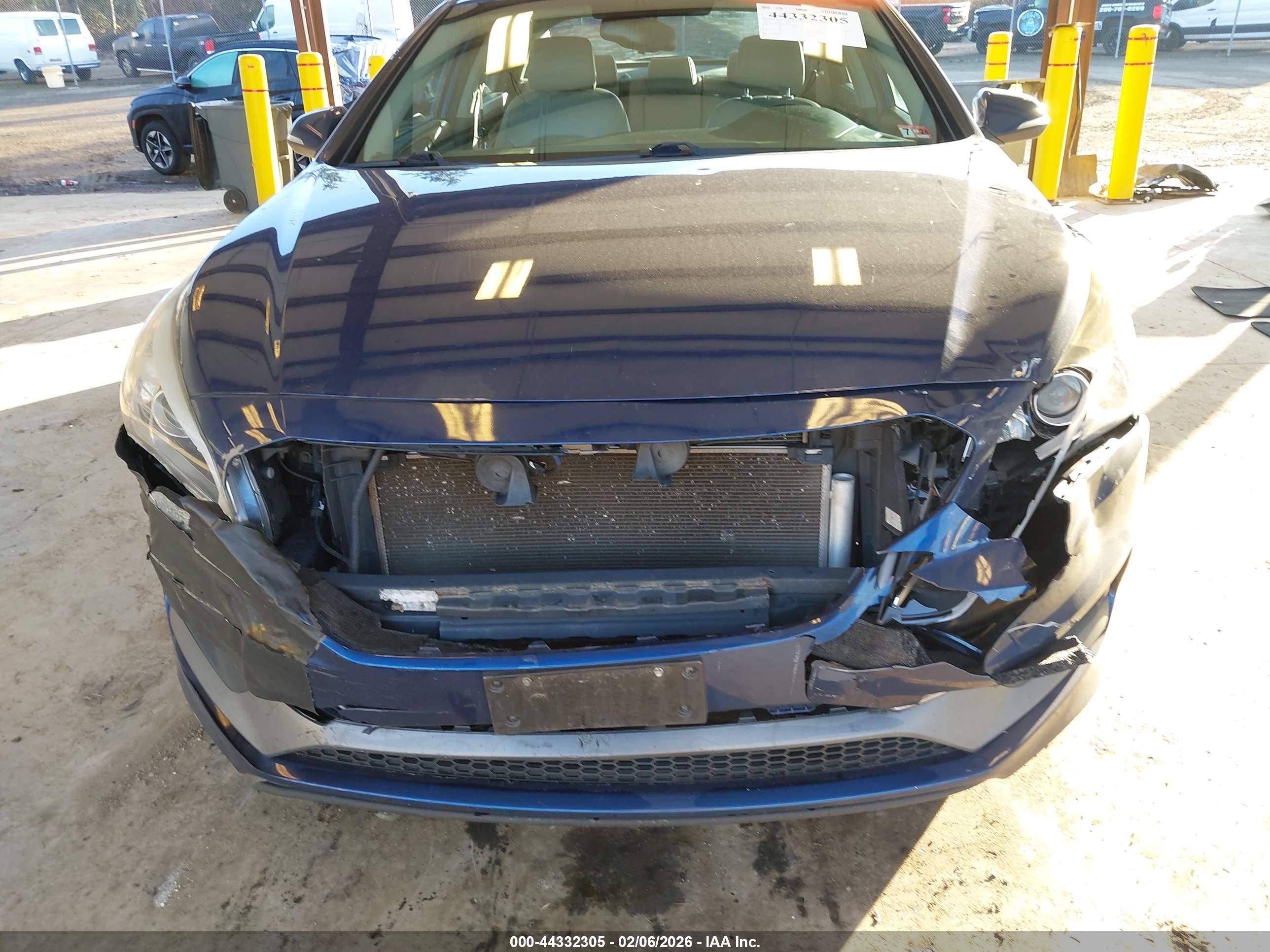 HYUNDAI SONATA image 6