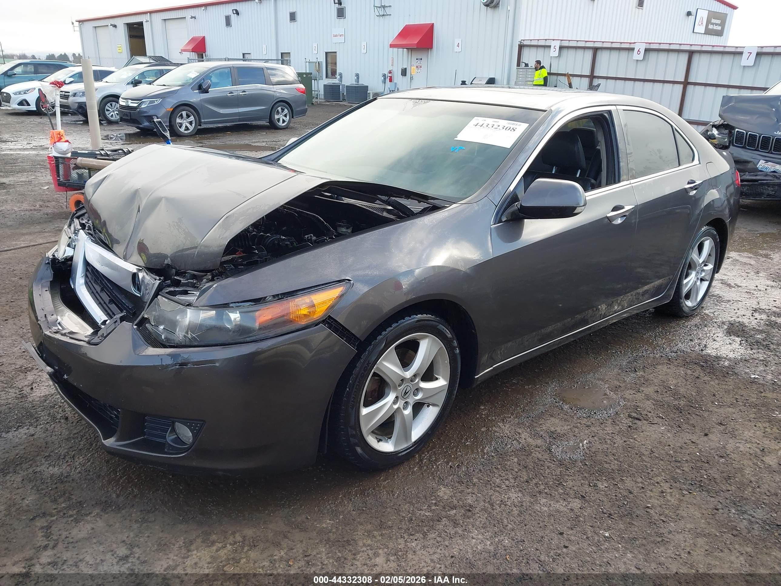 ACURA TSX image 2