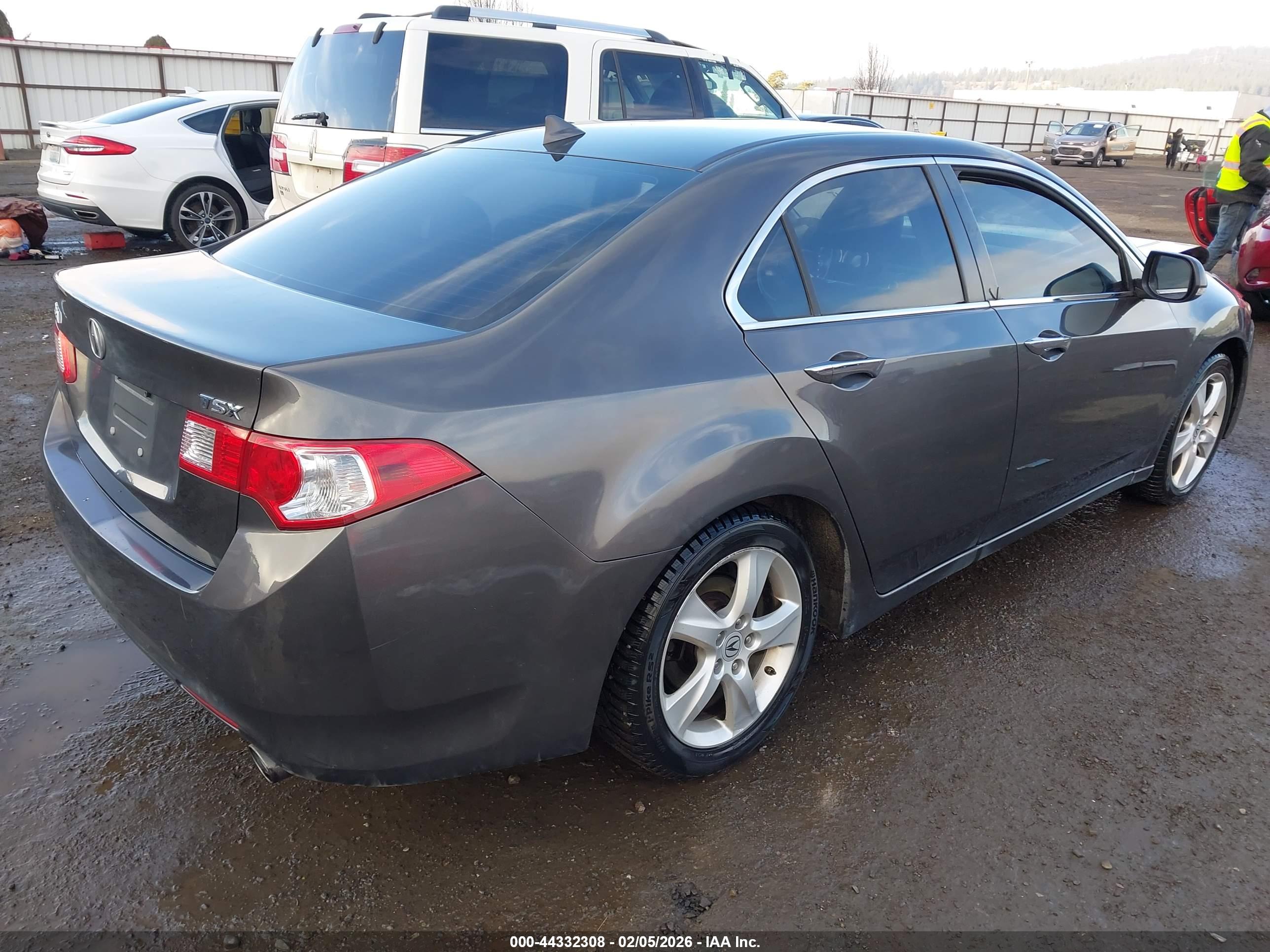 ACURA TSX image 4
