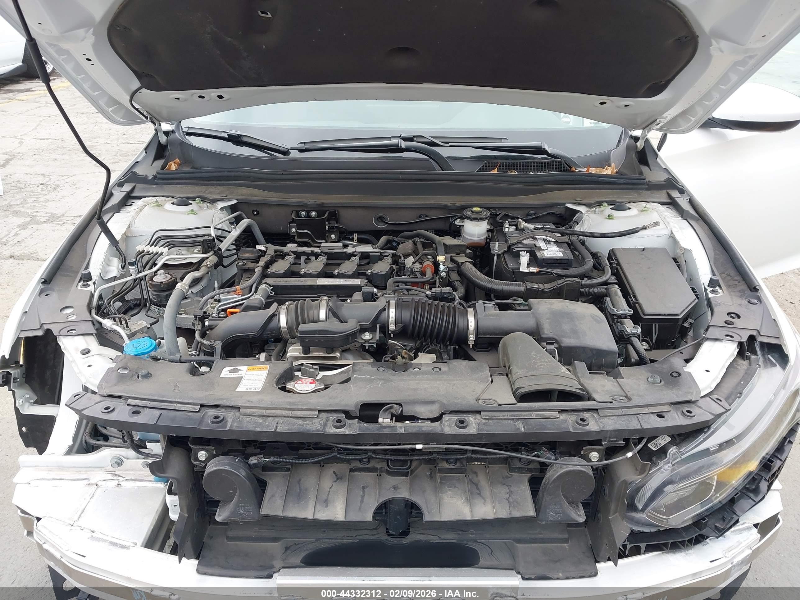 HONDA ACCORD image 10