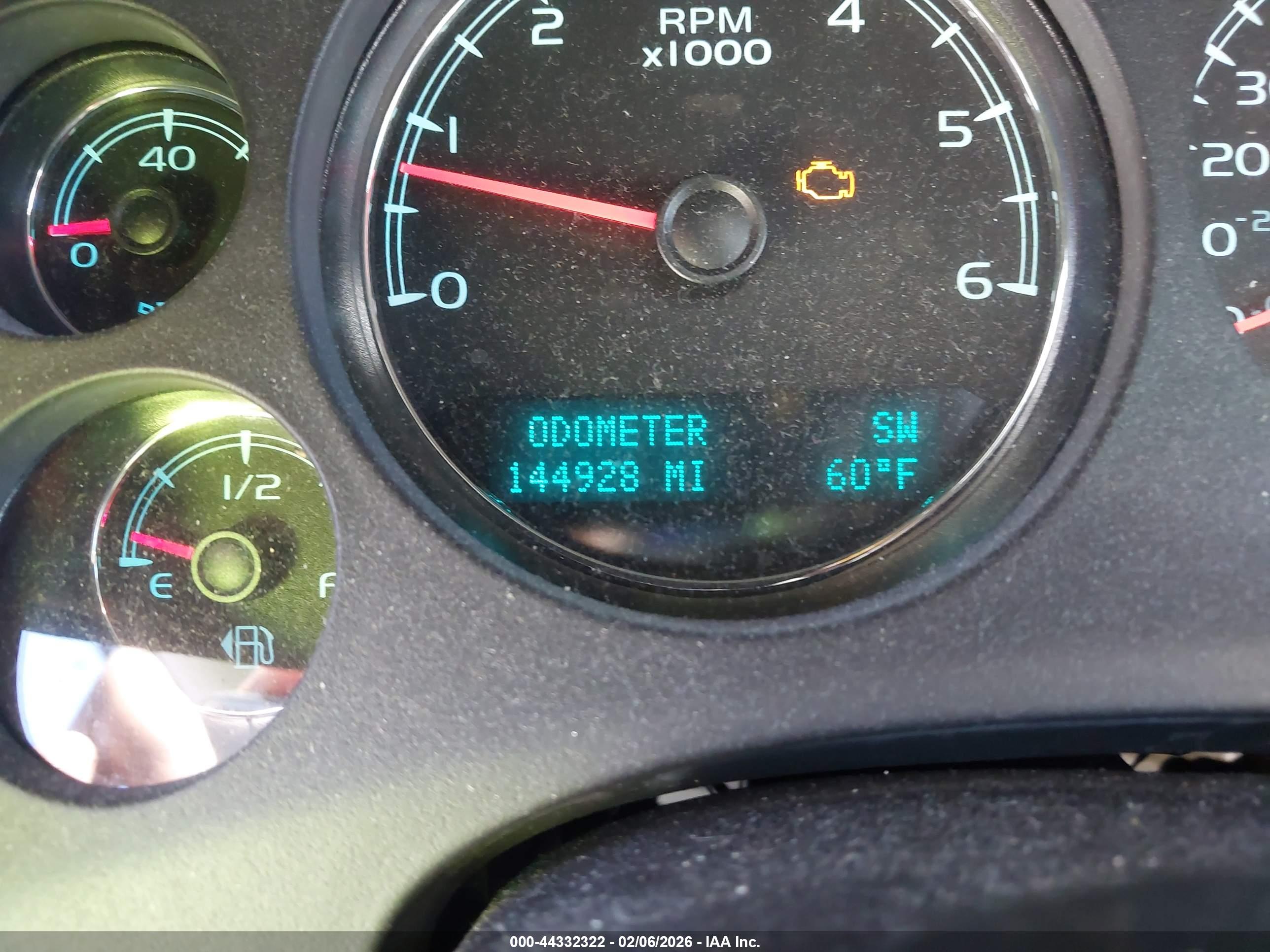 GMC YUKON image 7
