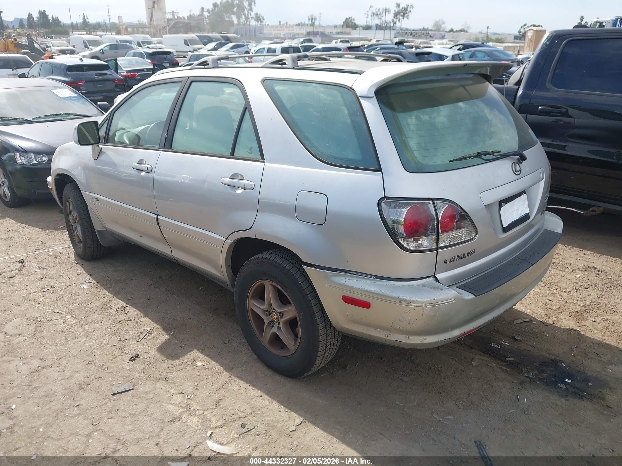 LEXUS RX image 3