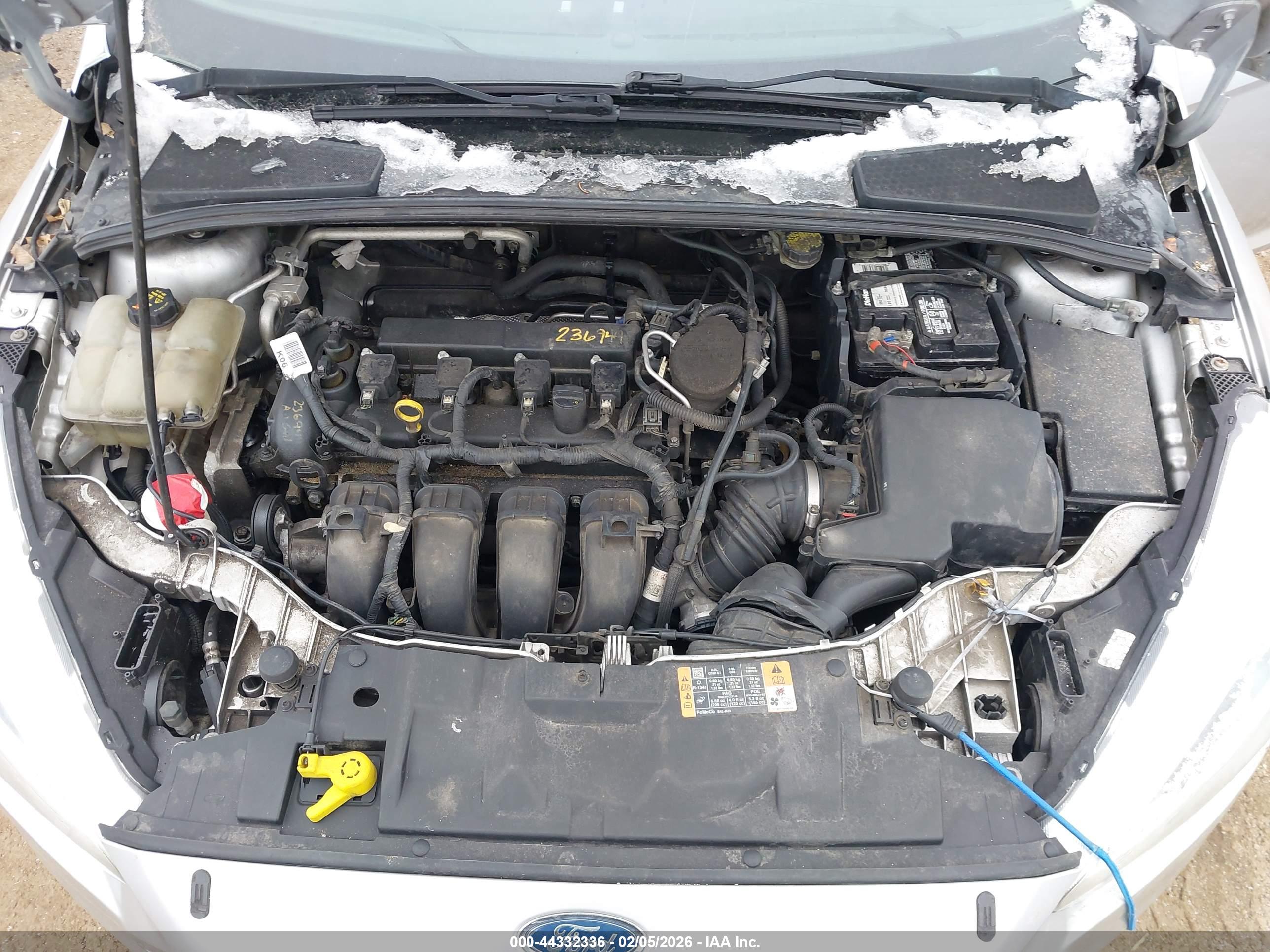 FORD FOCUS image 10