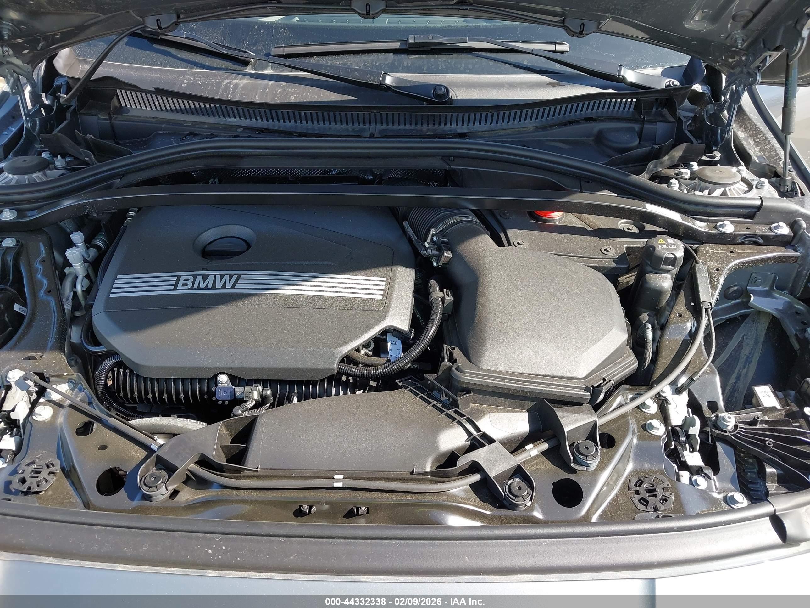 BMW 228 image 10