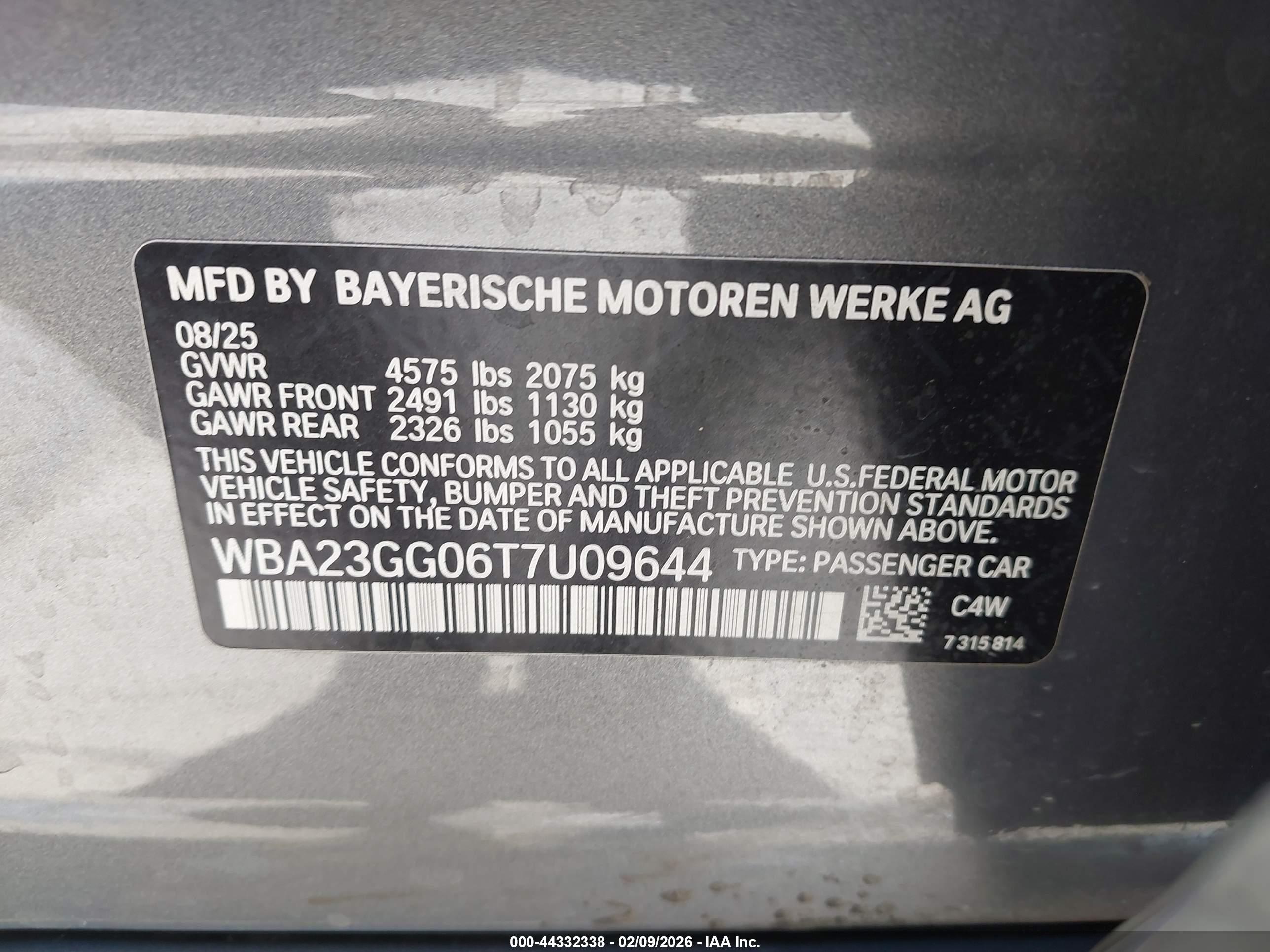 BMW 228 image 9