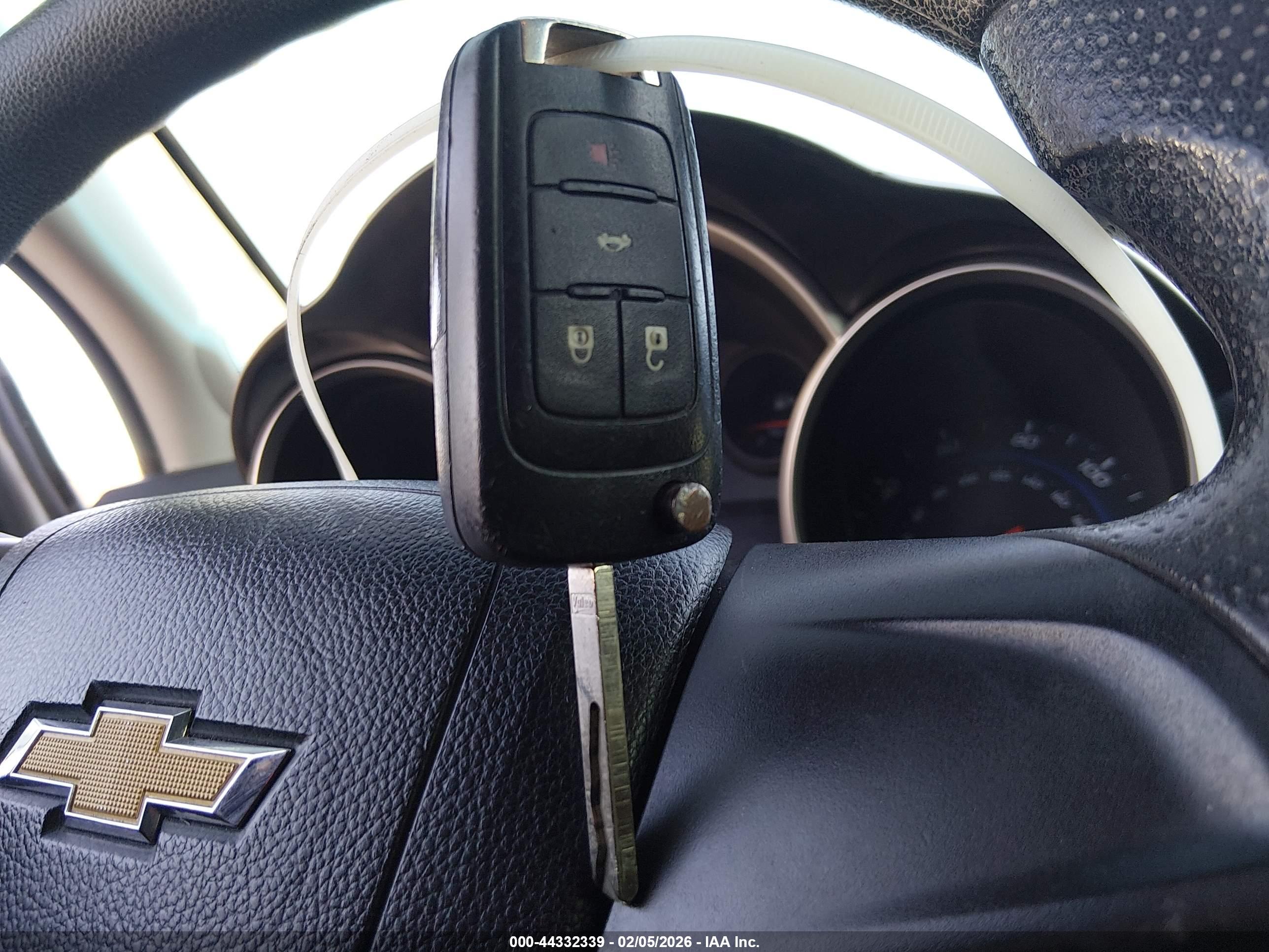 CHEVROLET CRUZE image 11