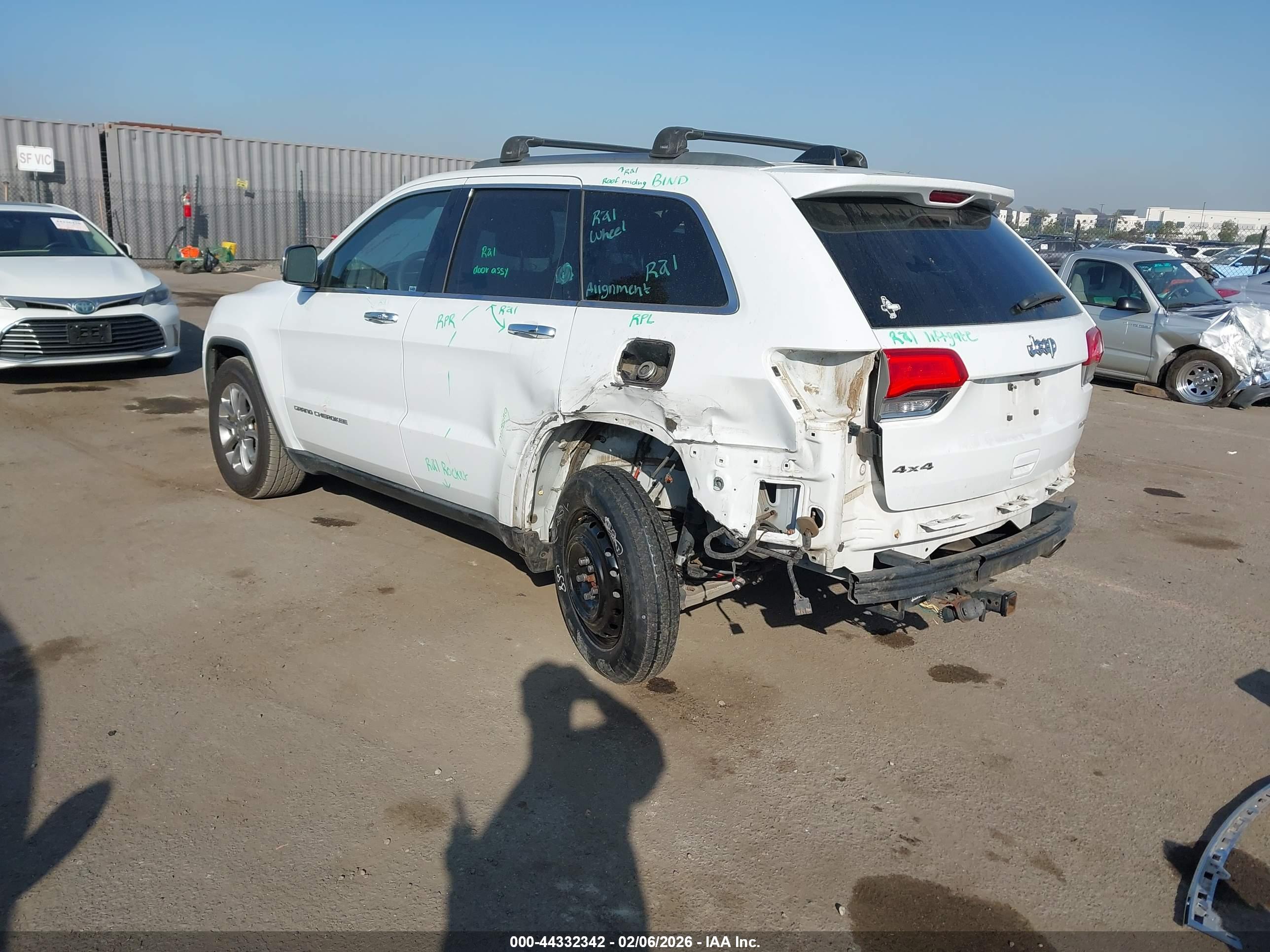JEEP GRAND image 3