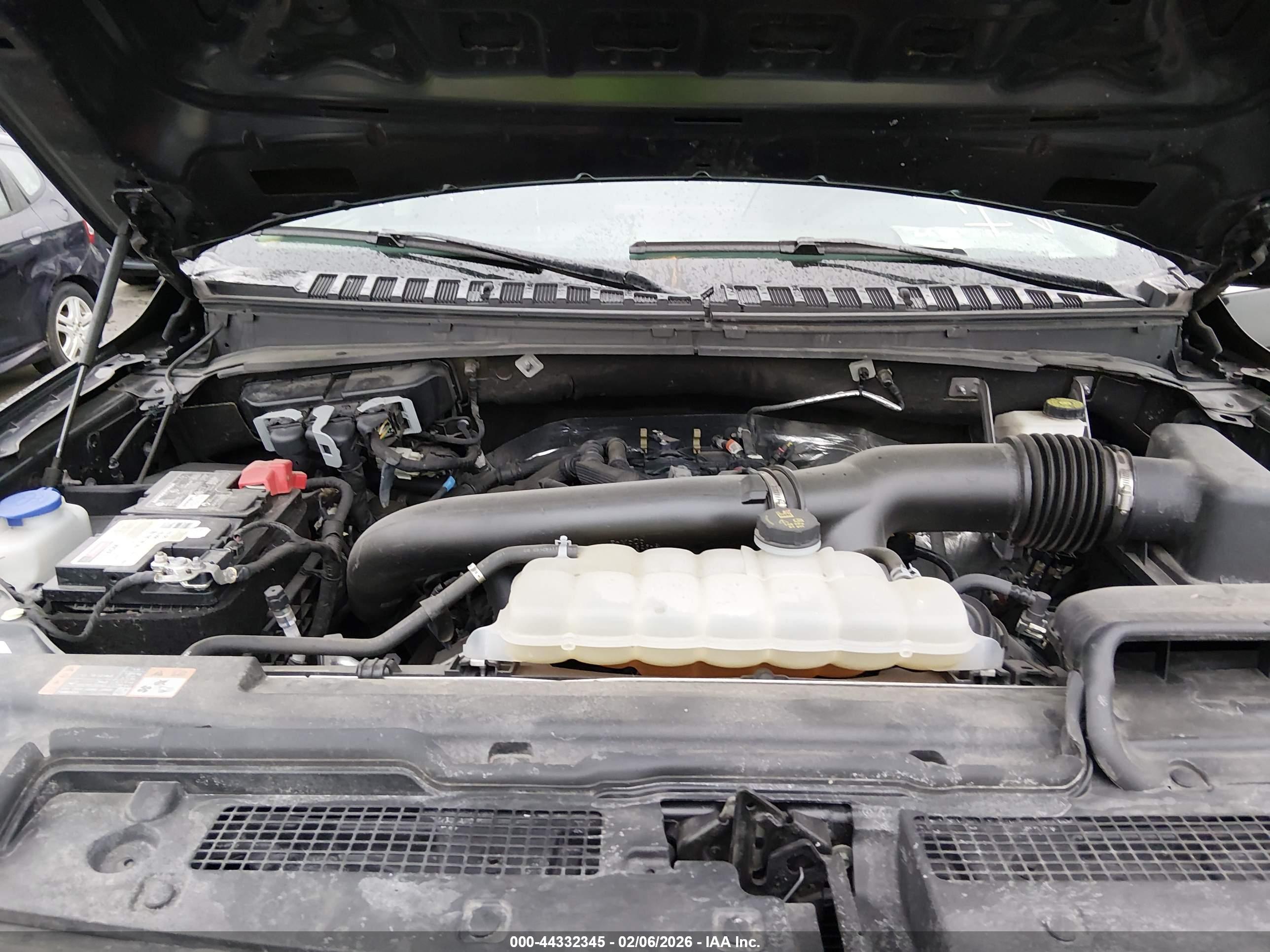 FORD EXPEDITION image 10