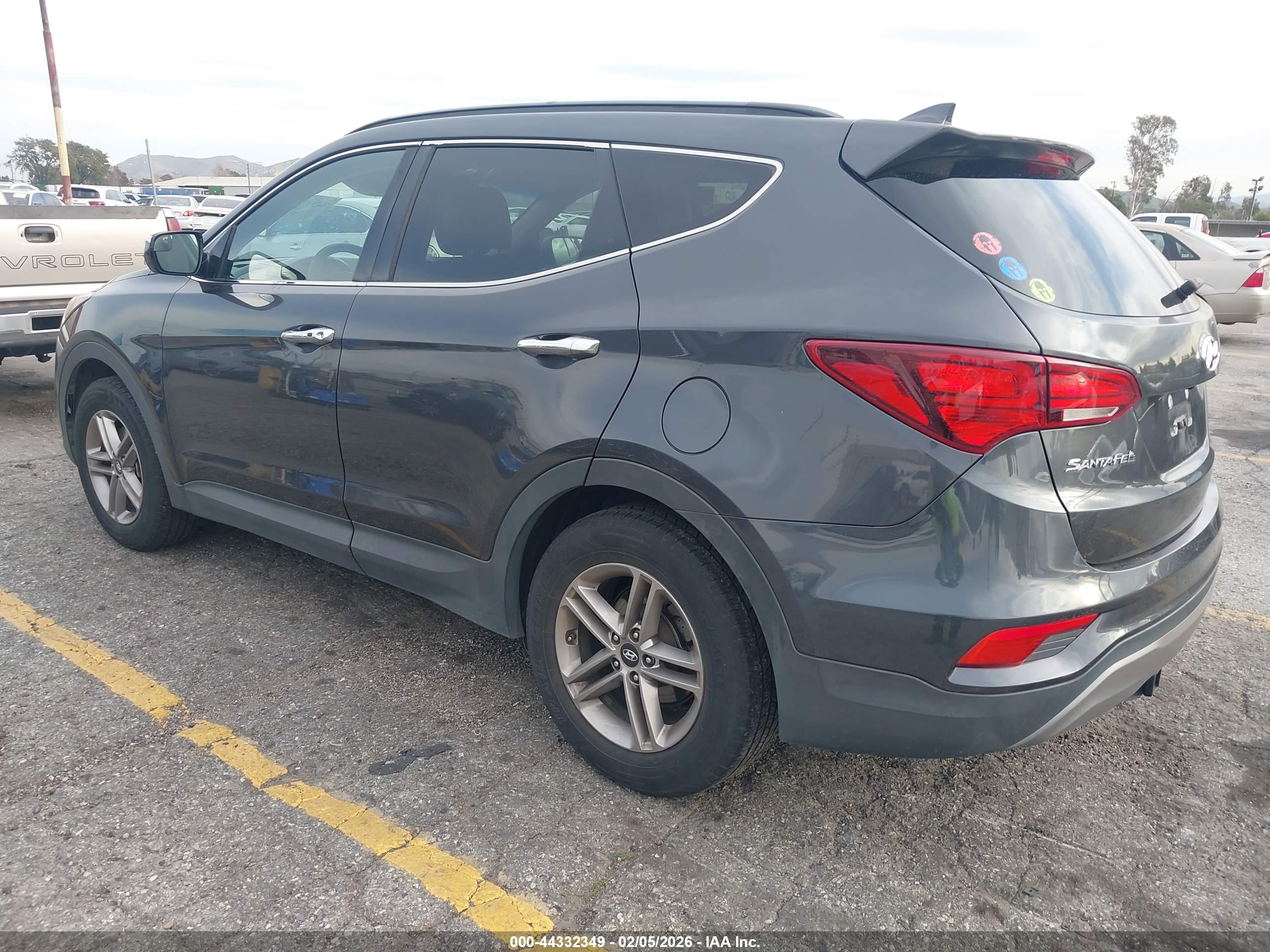 HYUNDAI SANTA image 3