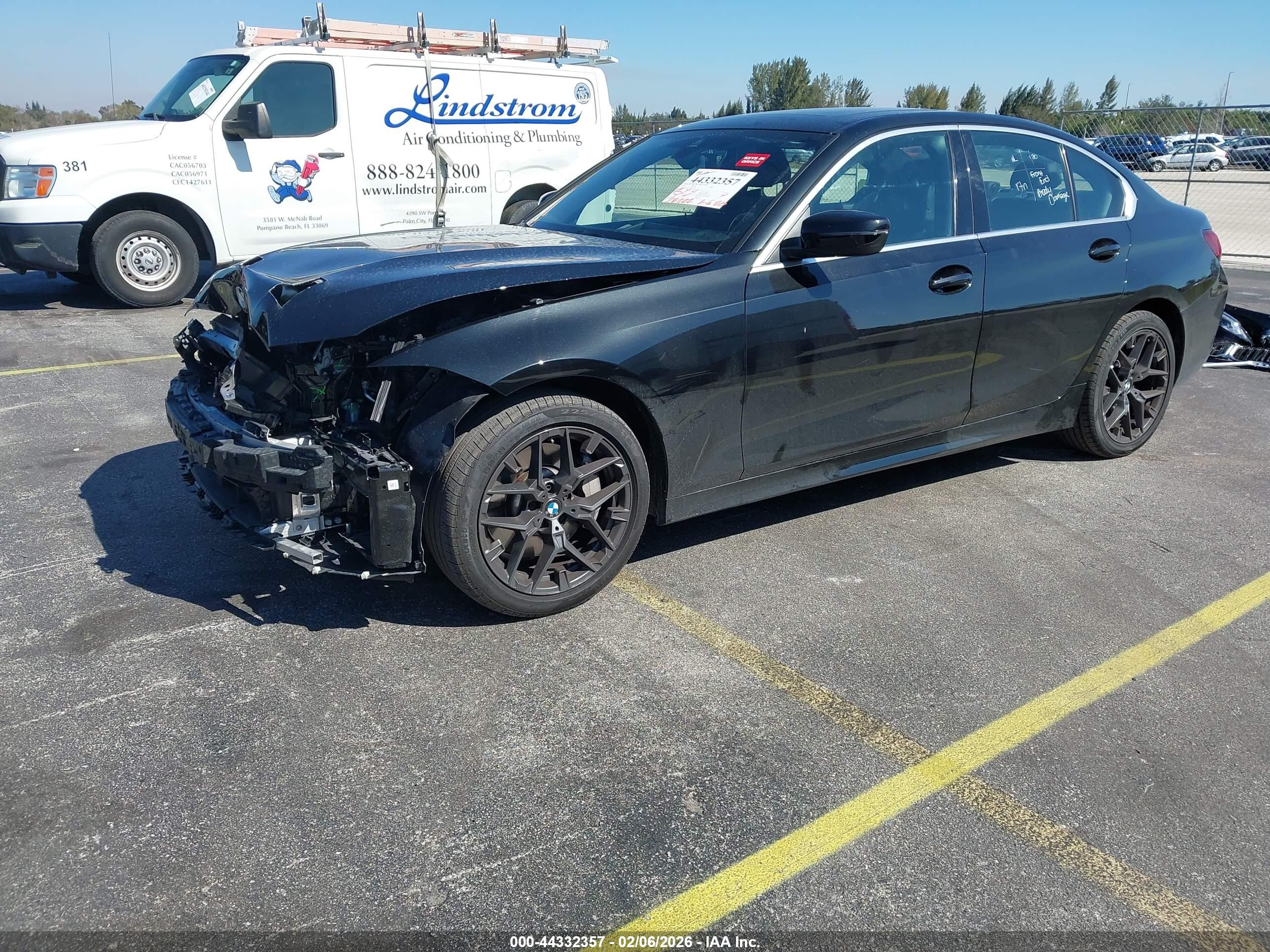 BMW 330I image 2