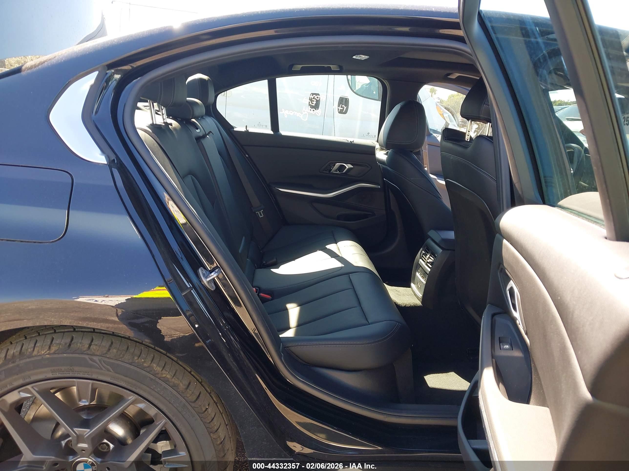 BMW 330I image 8