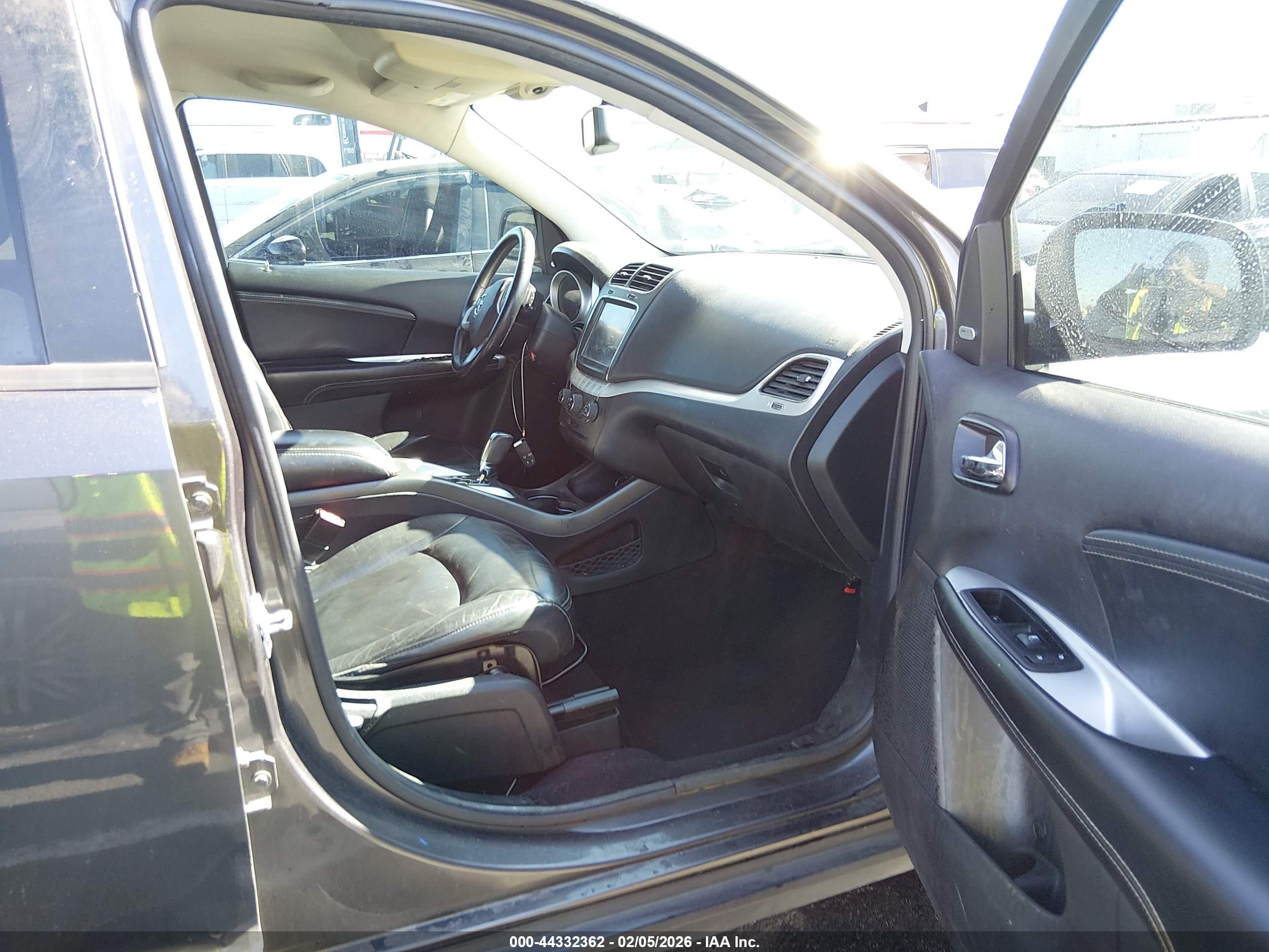 DODGE JOURNEY image 5