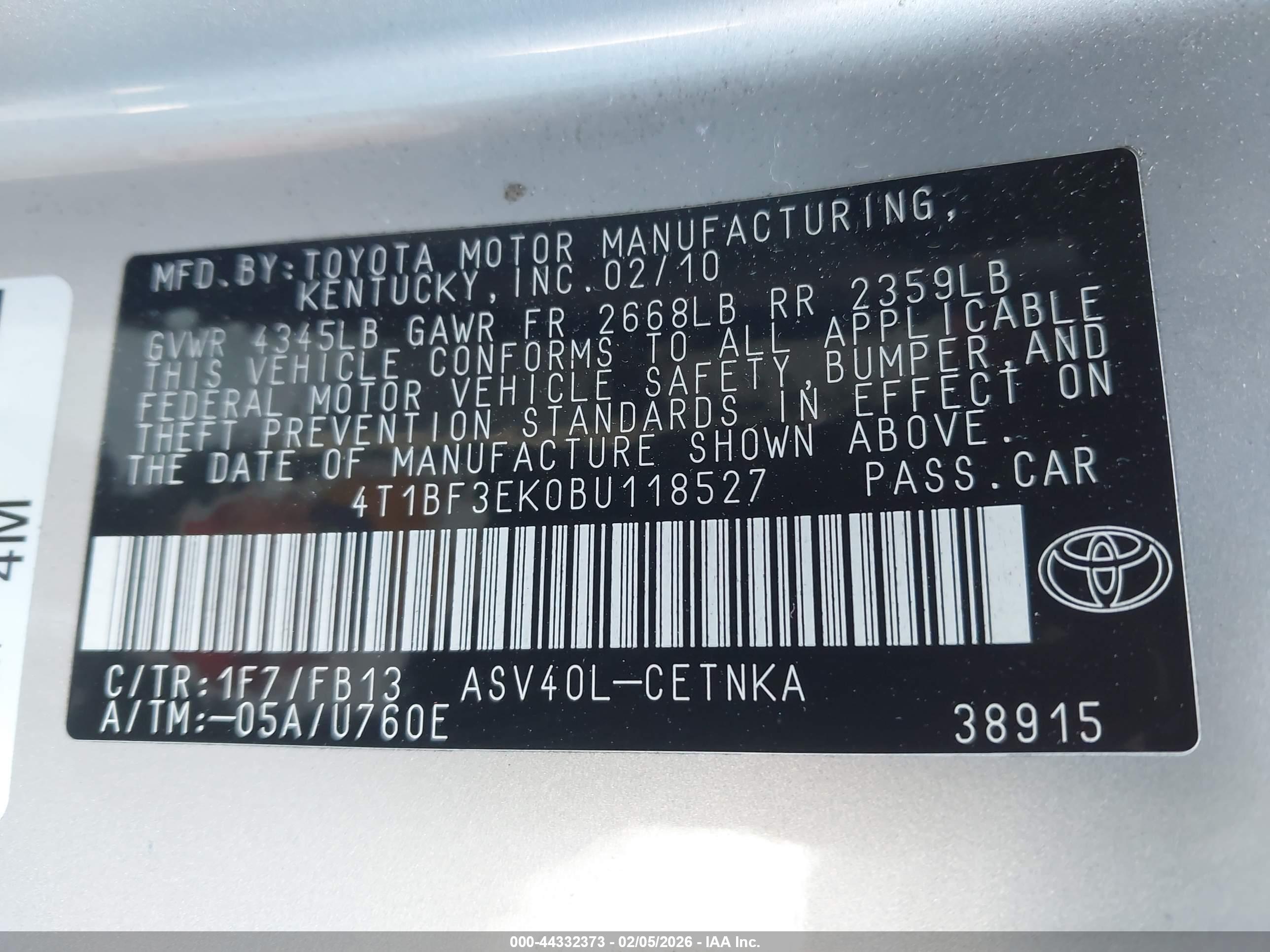 TOYOTA CAMRY image 9