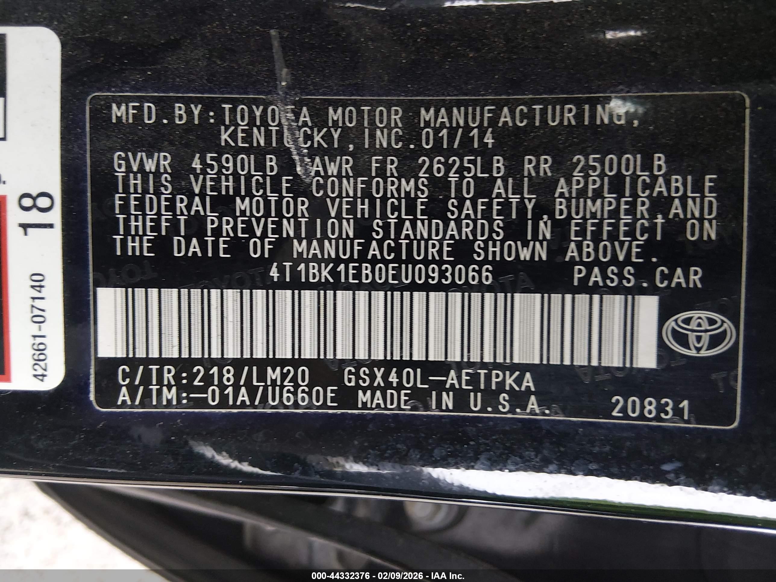 TOYOTA AVALON image 9