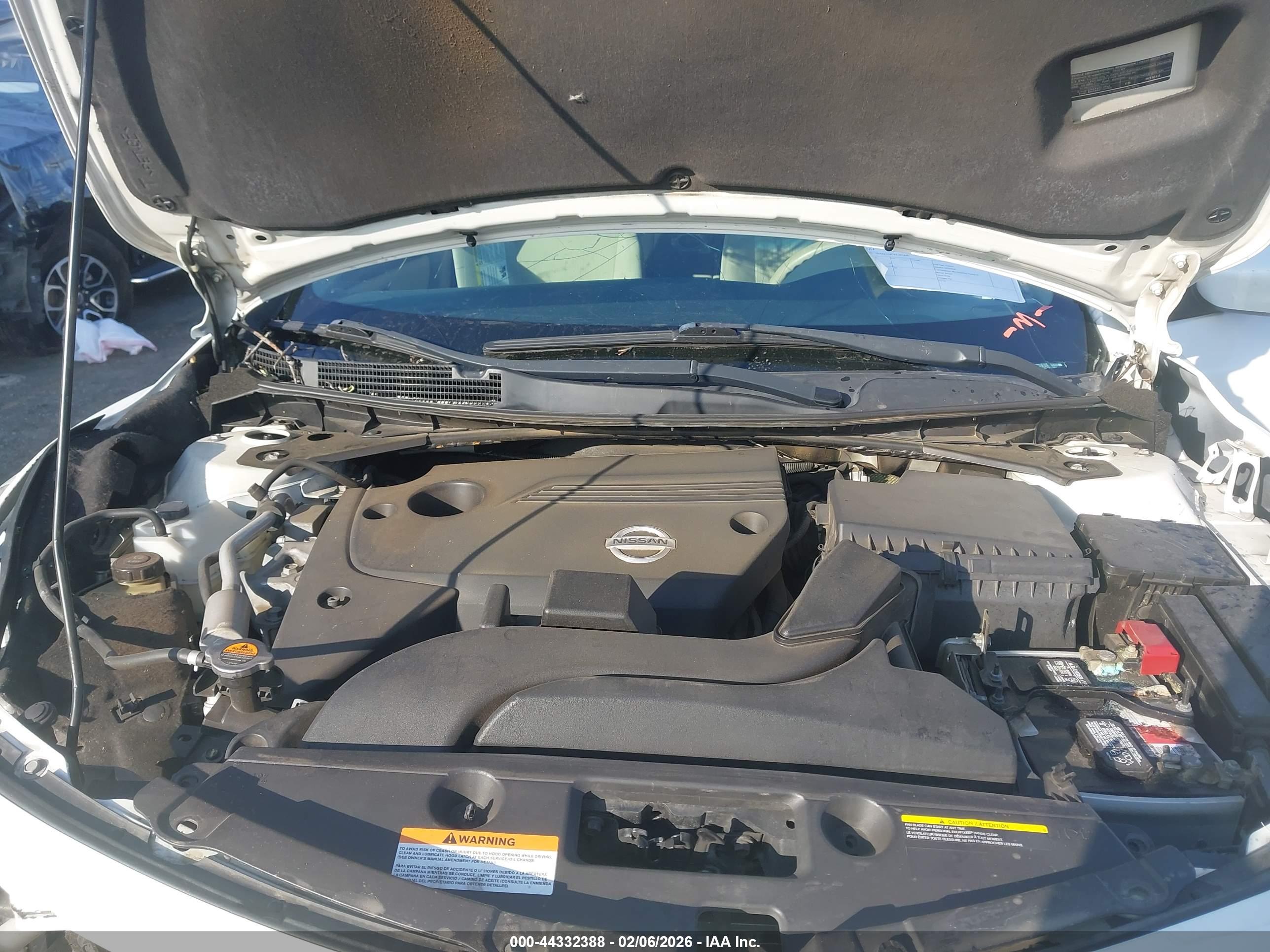 NISSAN ALTIMA image 10