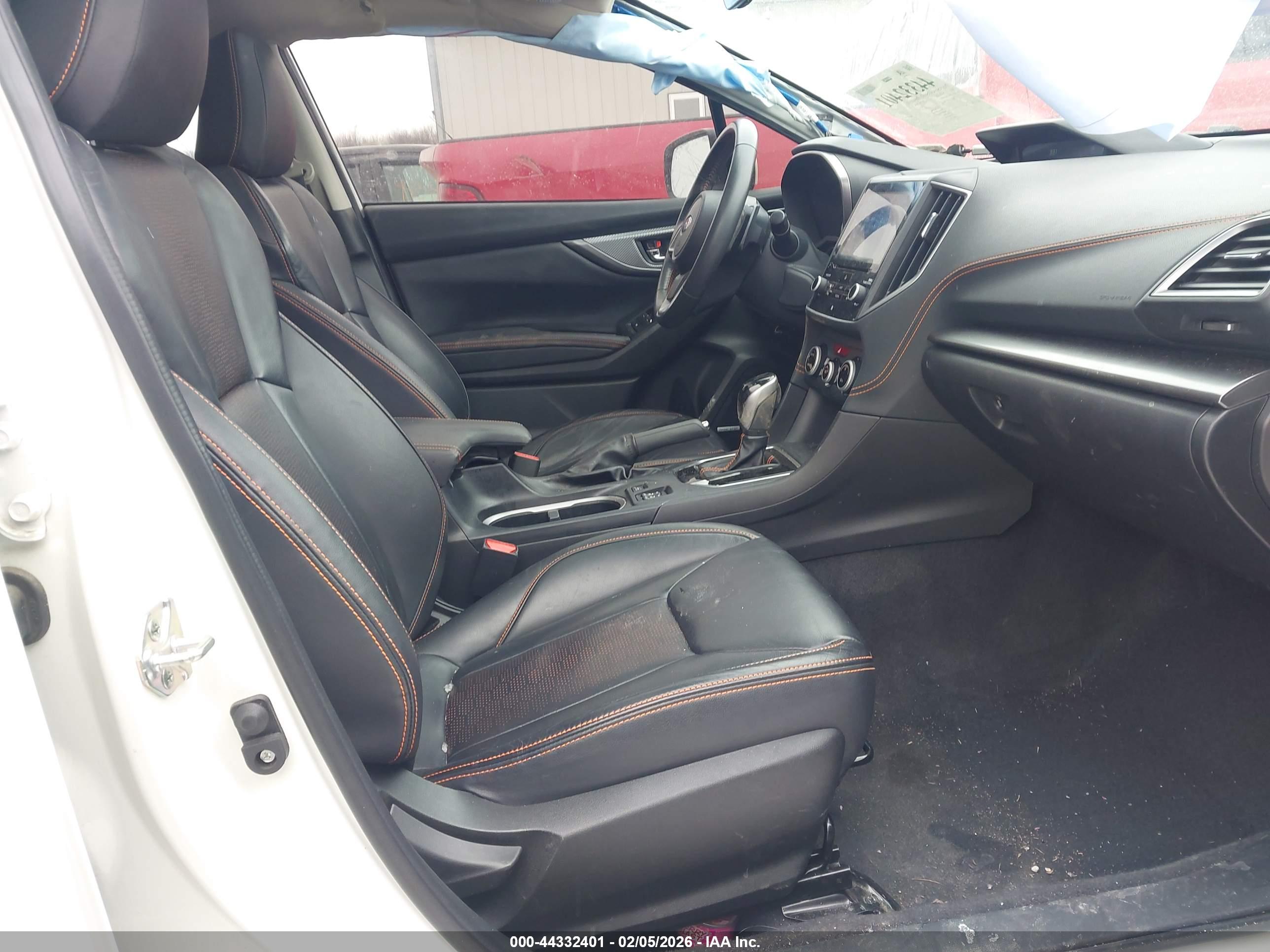 SUBARU CROSSTREK image 5