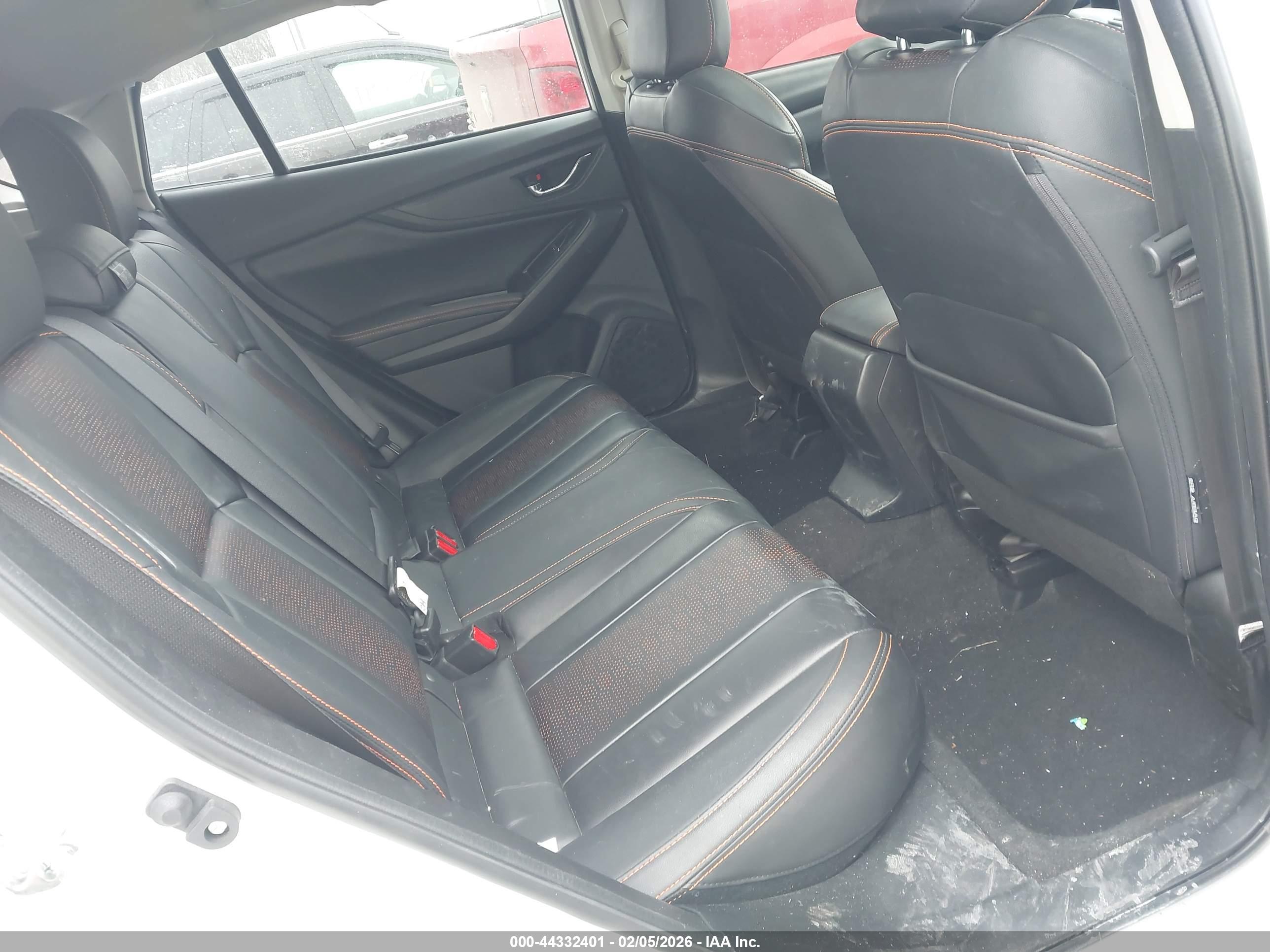 SUBARU CROSSTREK image 8