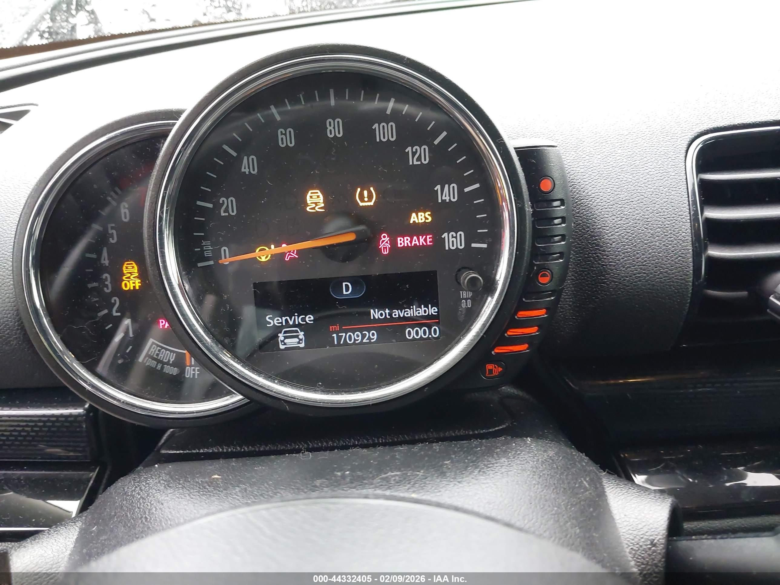 MINI CLUBMAN image 7