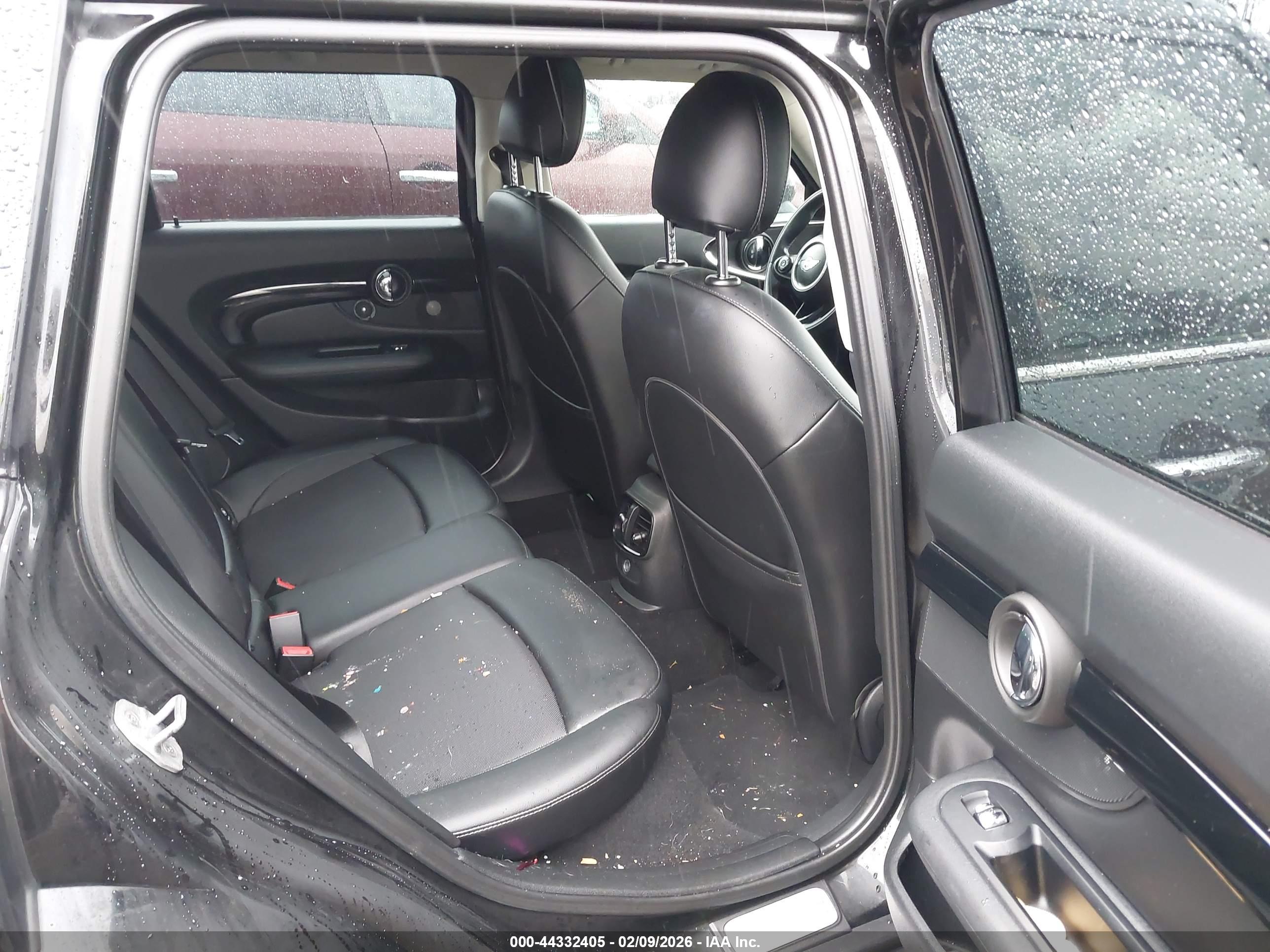 MINI CLUBMAN image 8