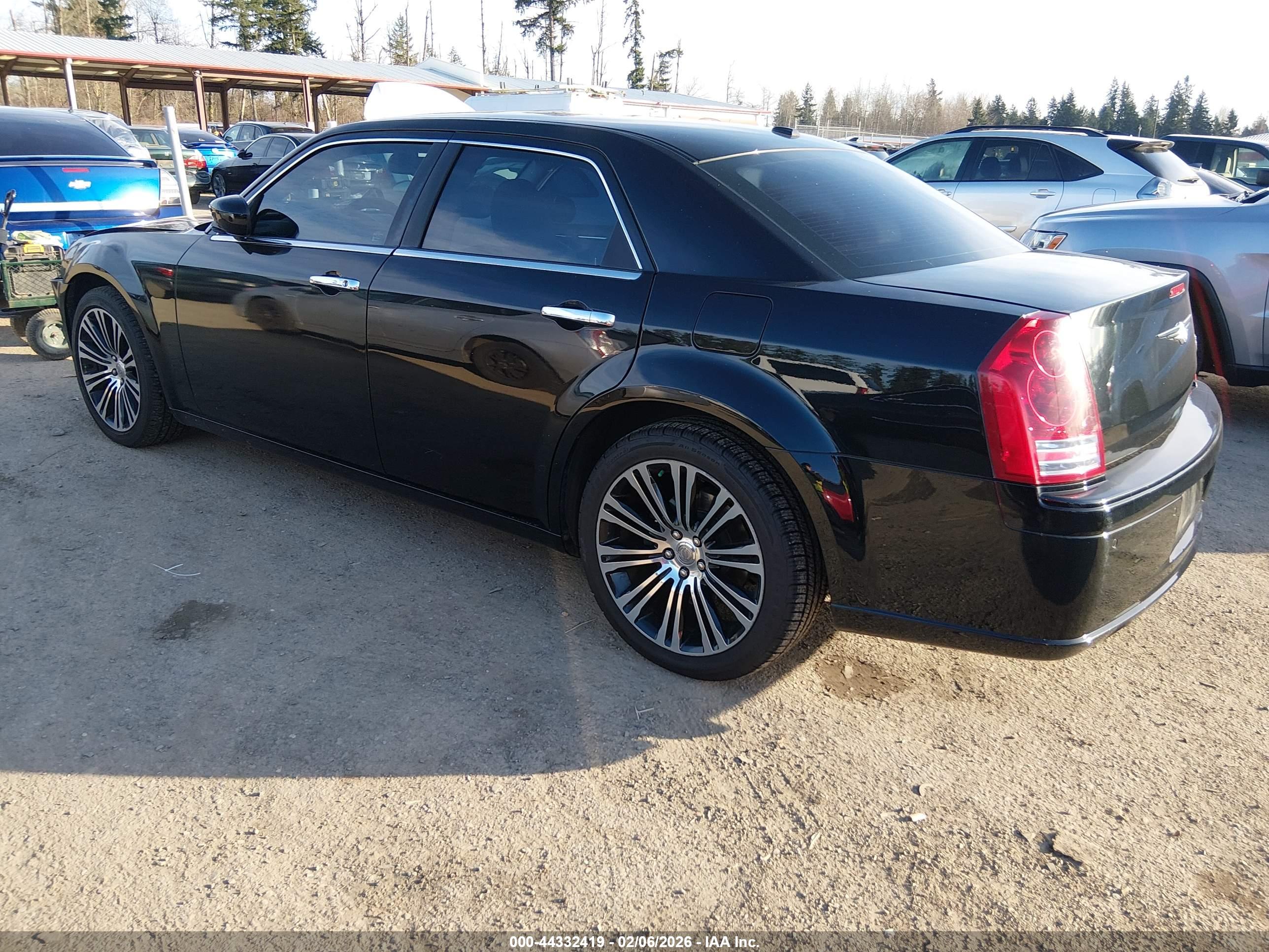 CHRYSLER 300C image 3