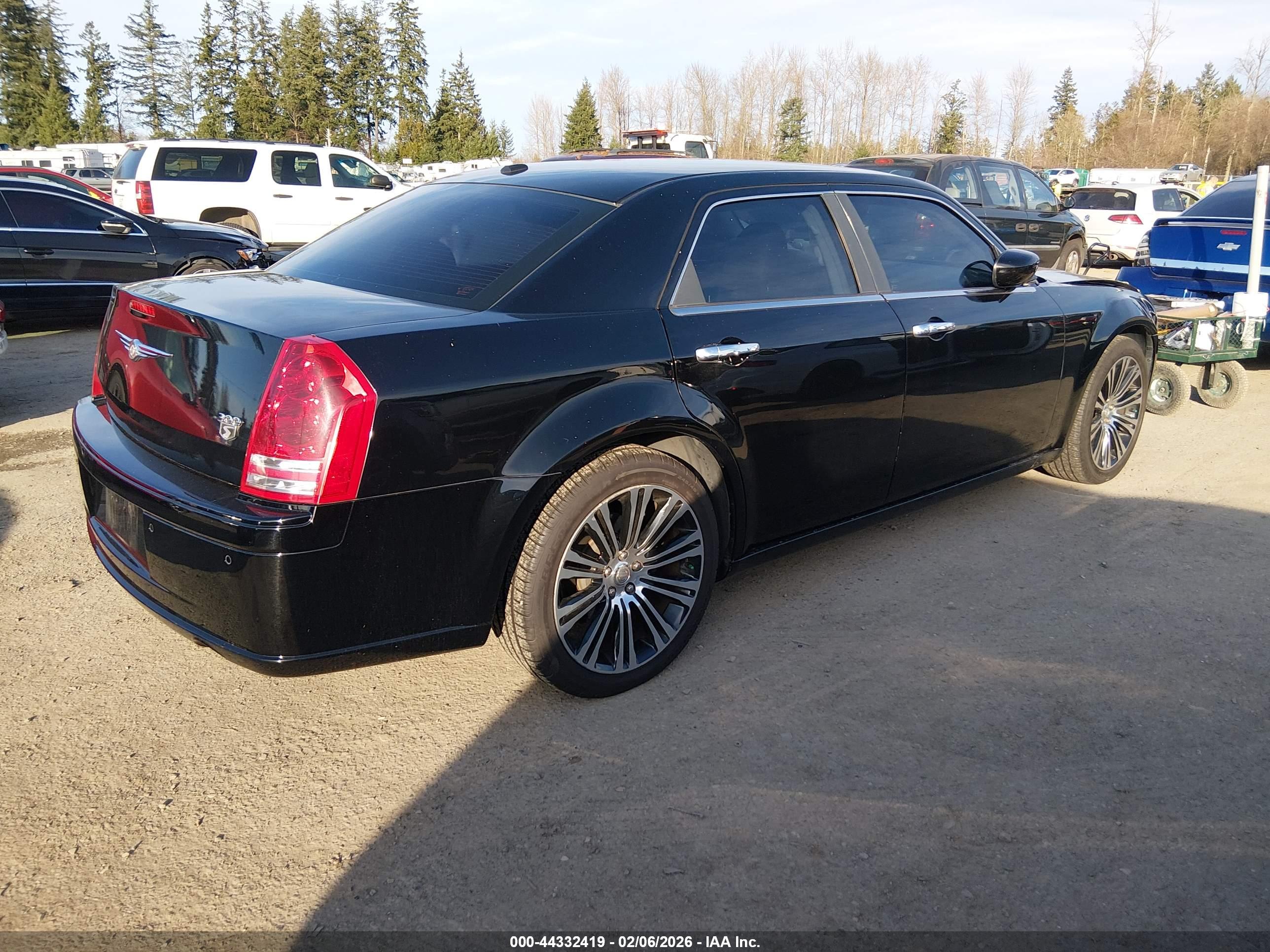 CHRYSLER 300C image 4