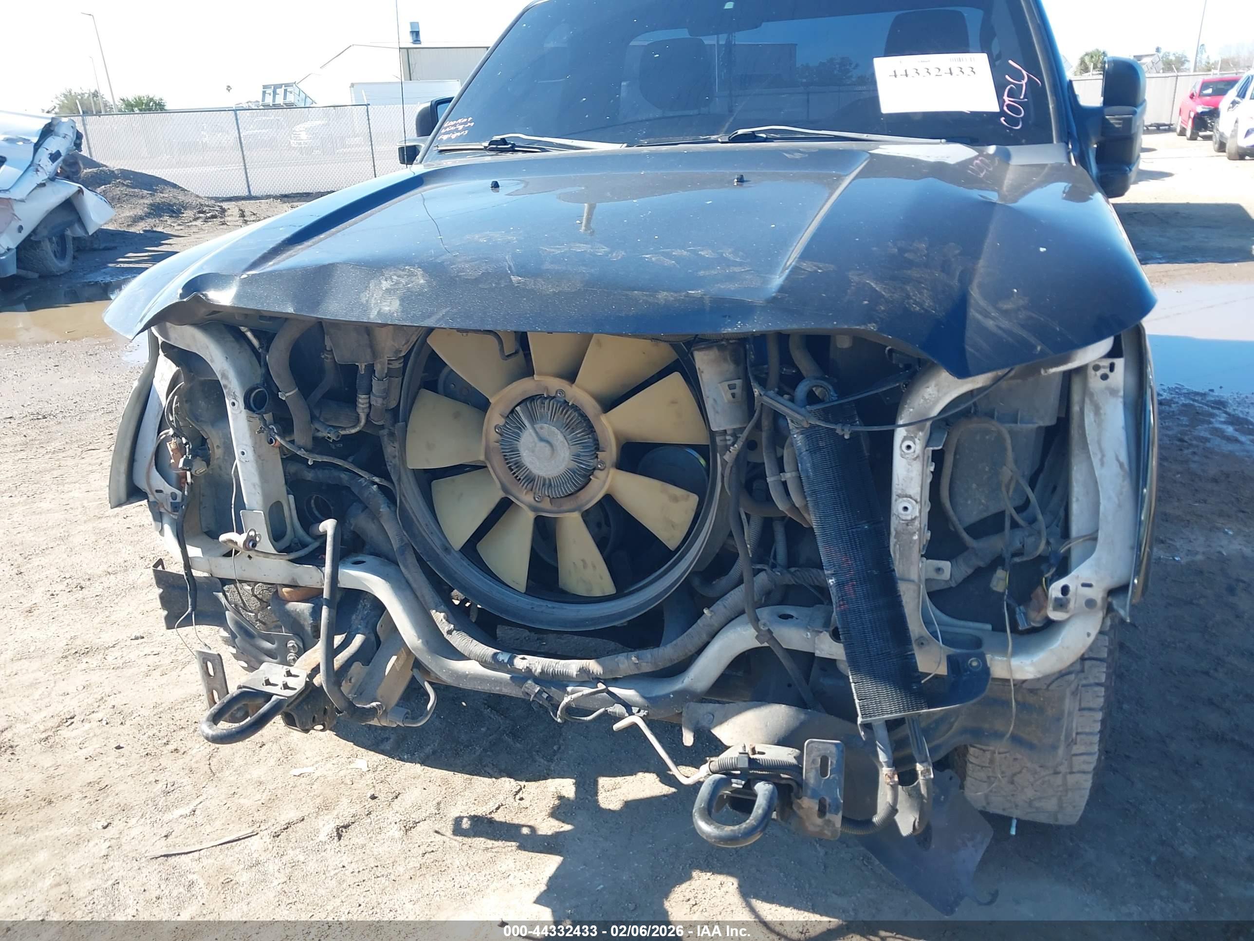 FORD F-250 image 6