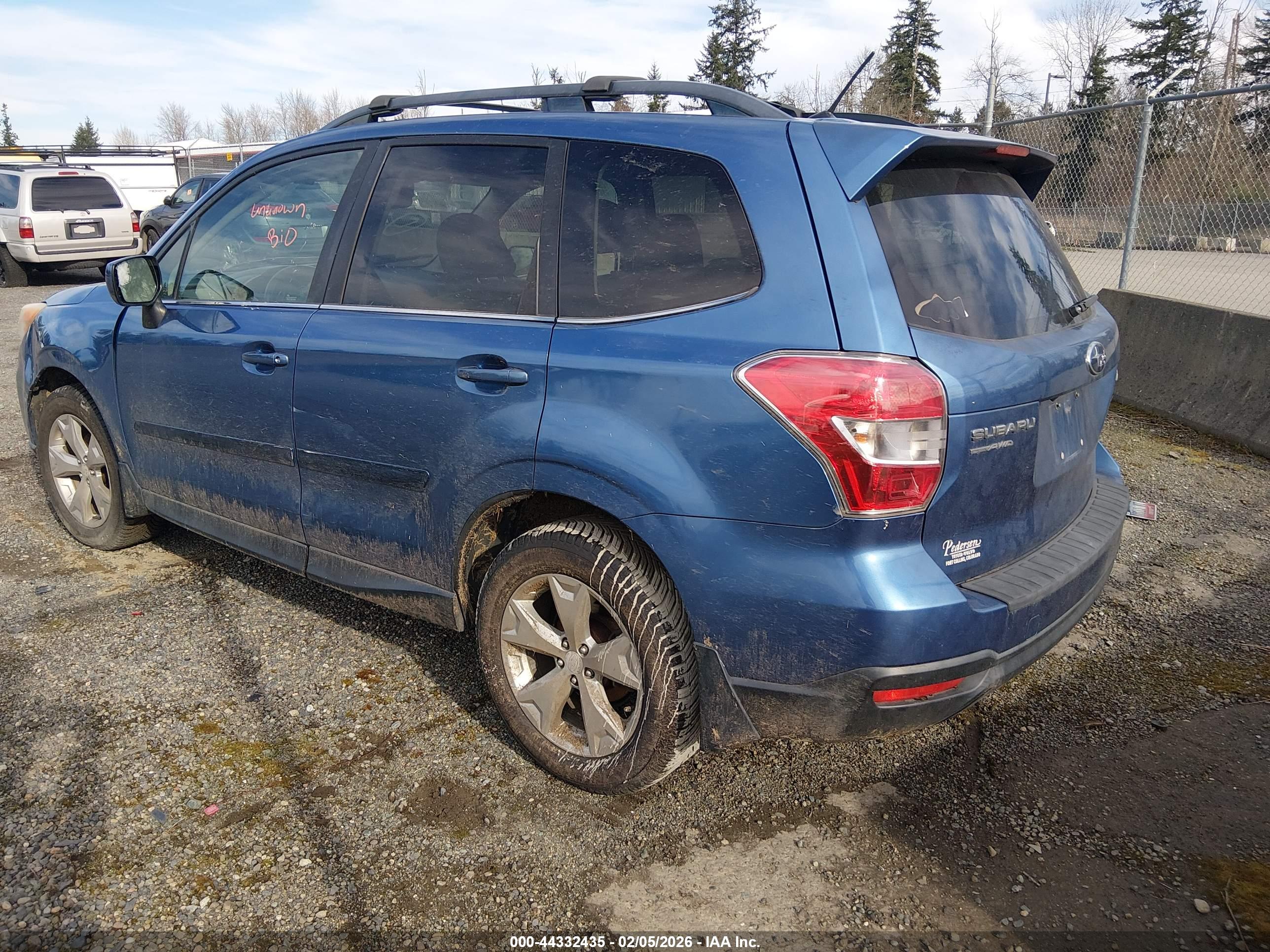 SUBARU FORESTER image 3