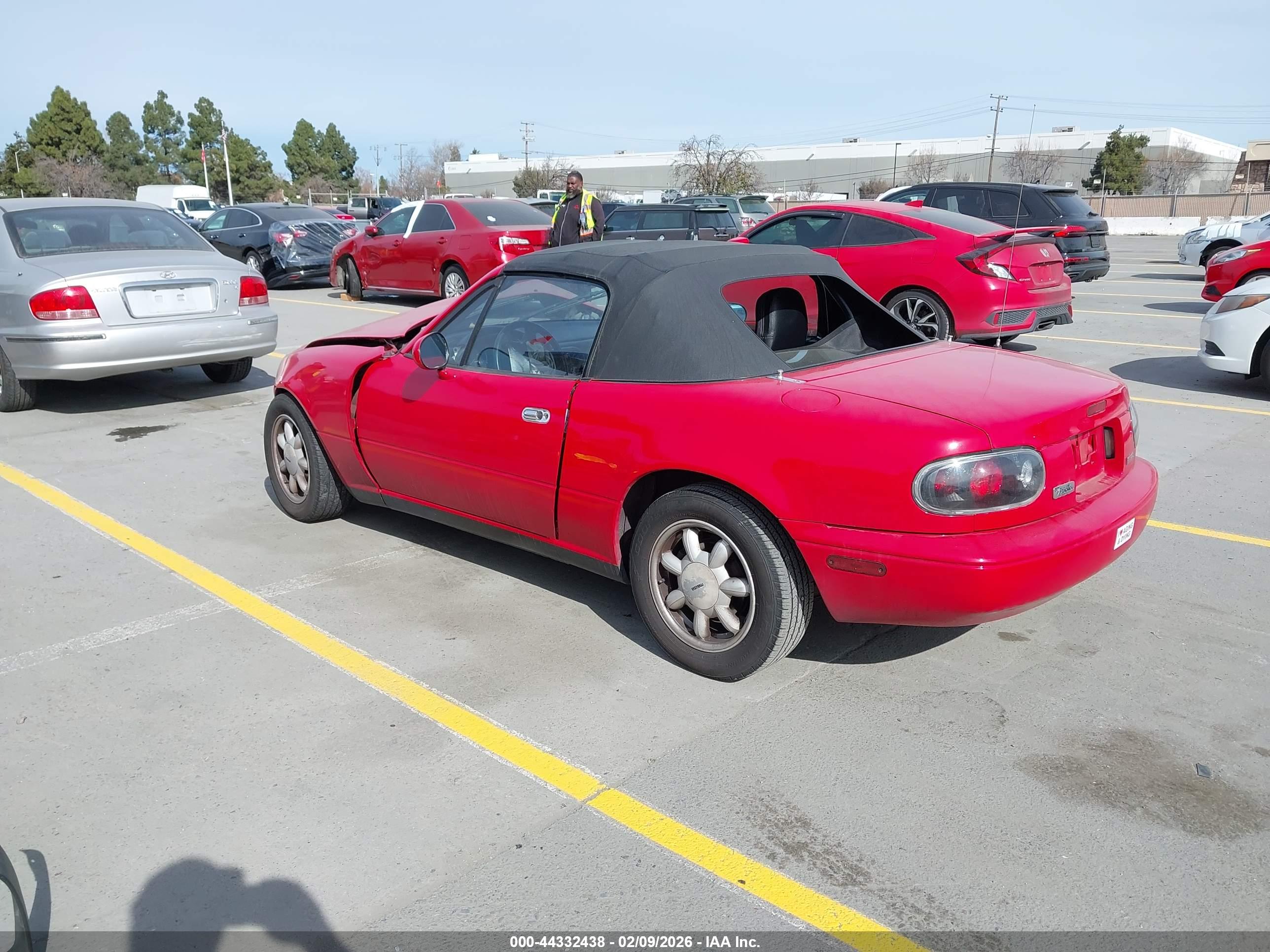 MAZDA MX-5 image 3
