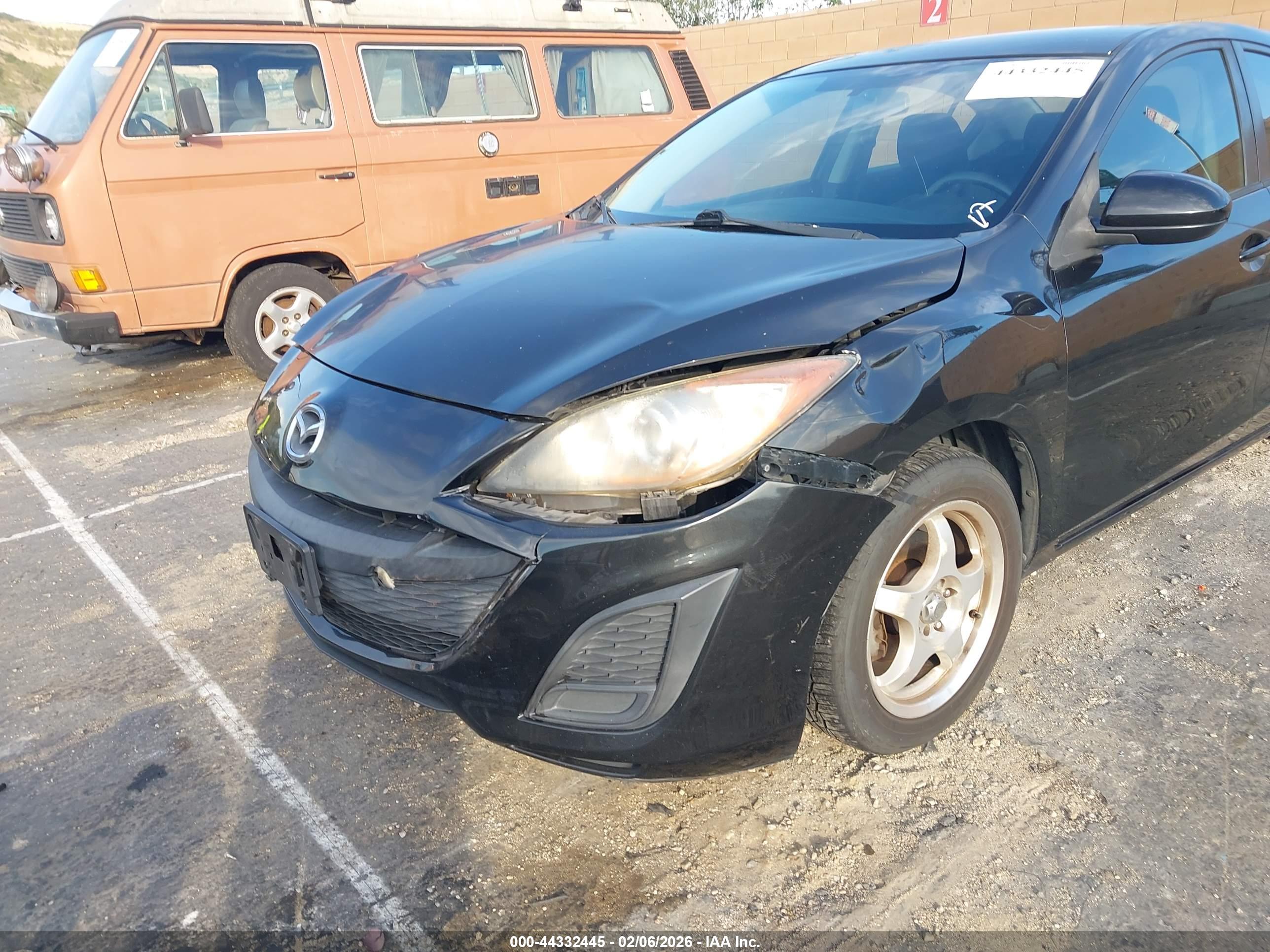 MAZDA MAZDA3 image 6