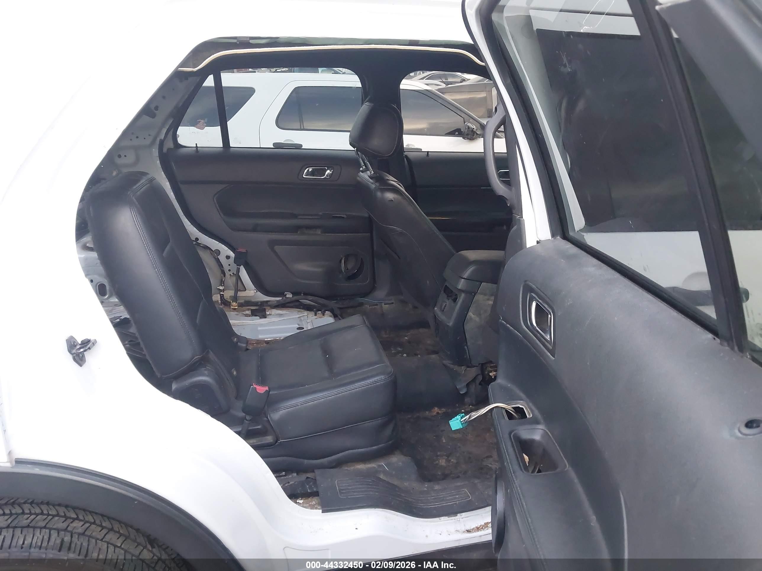 FORD UTILITY image 8