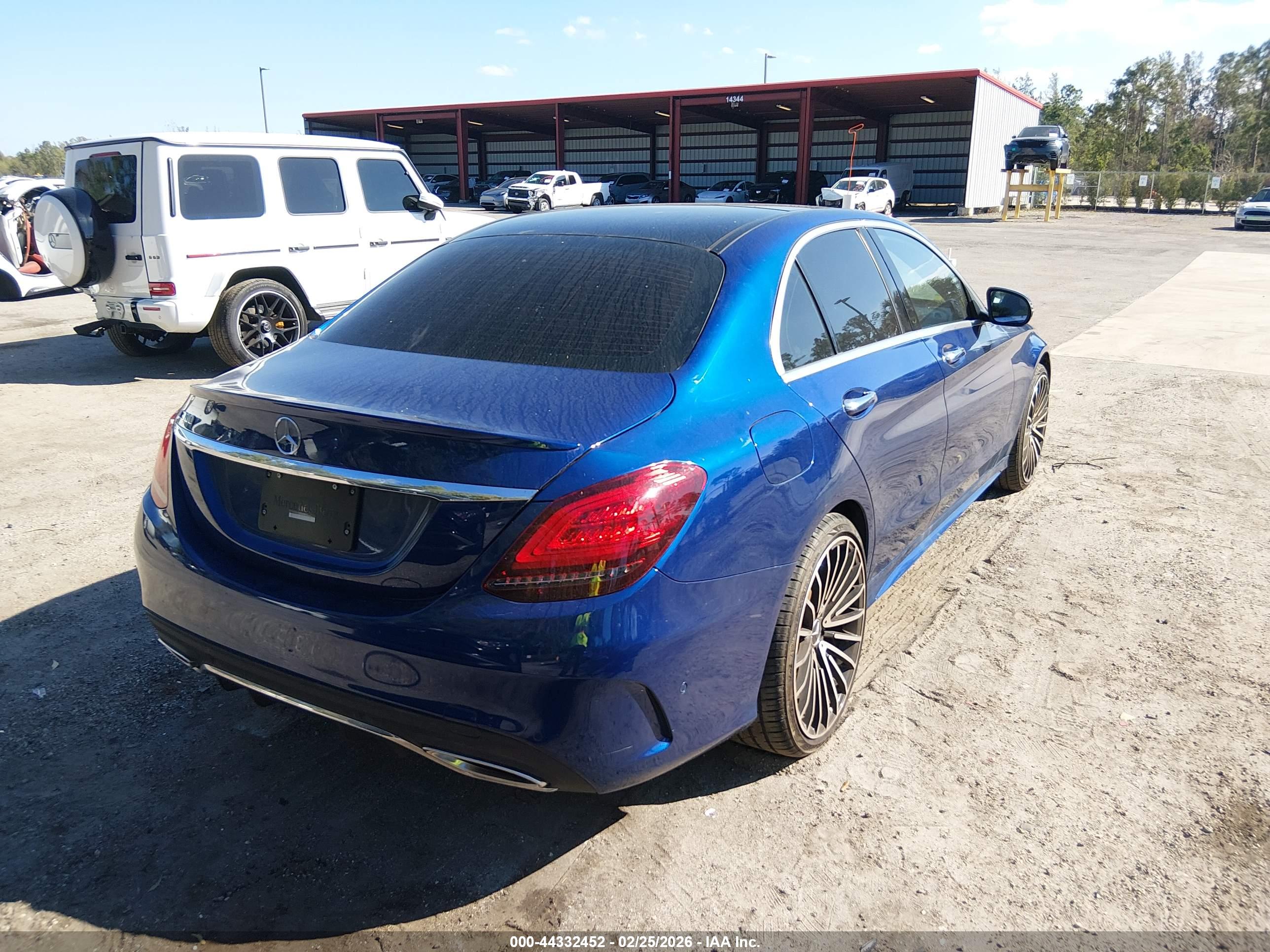 MERCEDES-BENZ C image 4