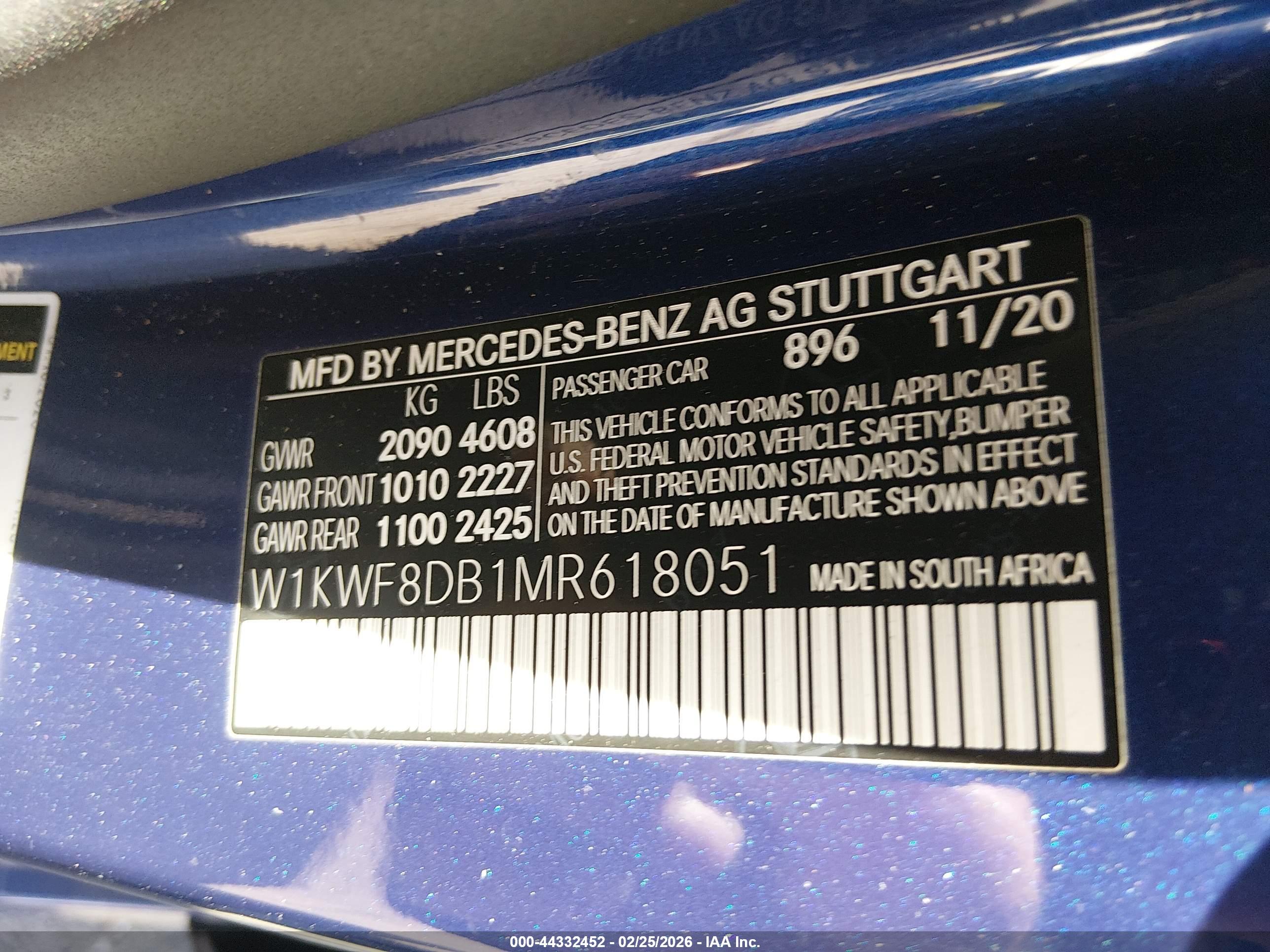 MERCEDES-BENZ C image 9