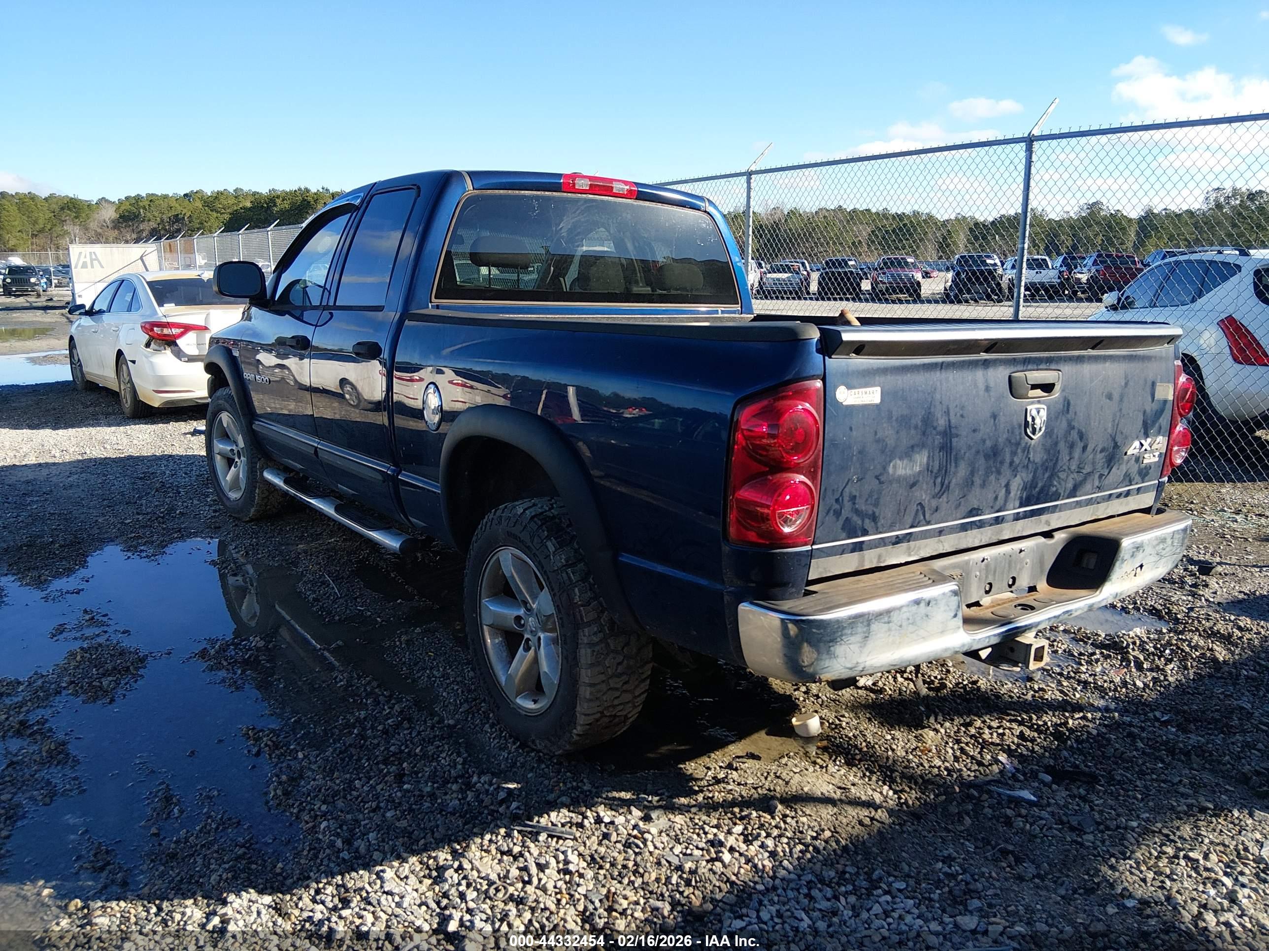 DODGE RAM image 3